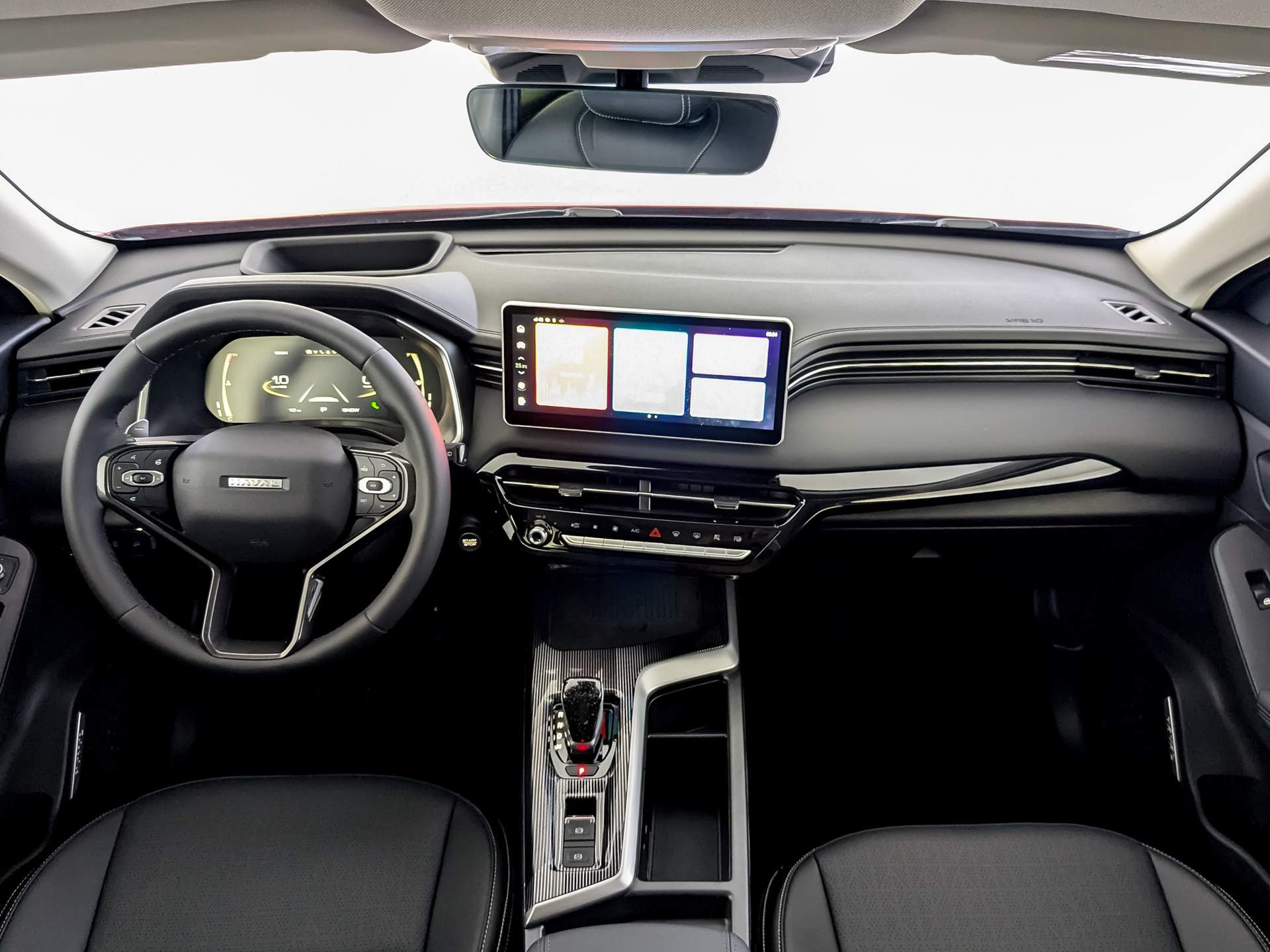 Фото Haval Jolion Техно + 1.5T/150 7RT 4WD