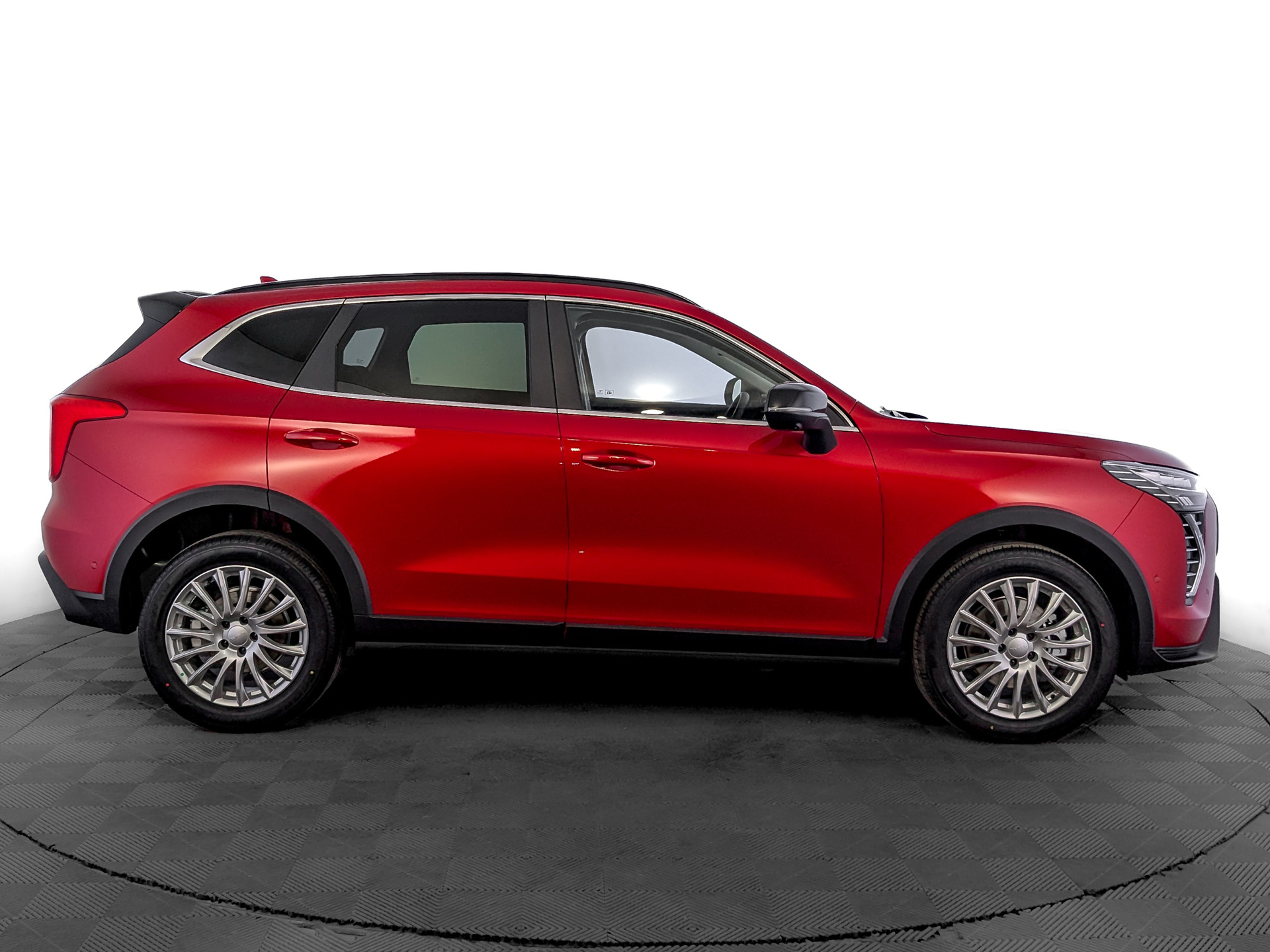 Фото Haval Jolion Техно + 1.5T/150 7RT 4WD