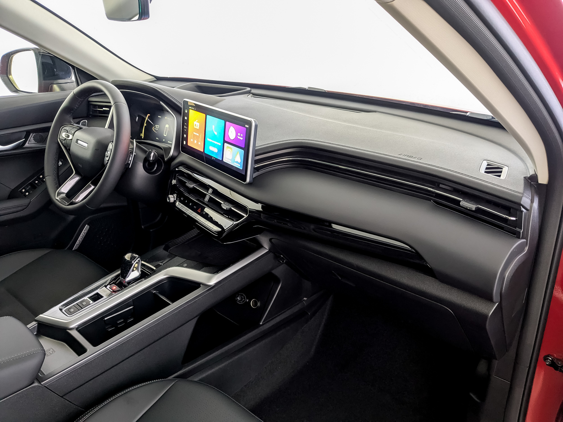 Фото Haval Jolion Техно + 1.5T/150 7RT 4WD