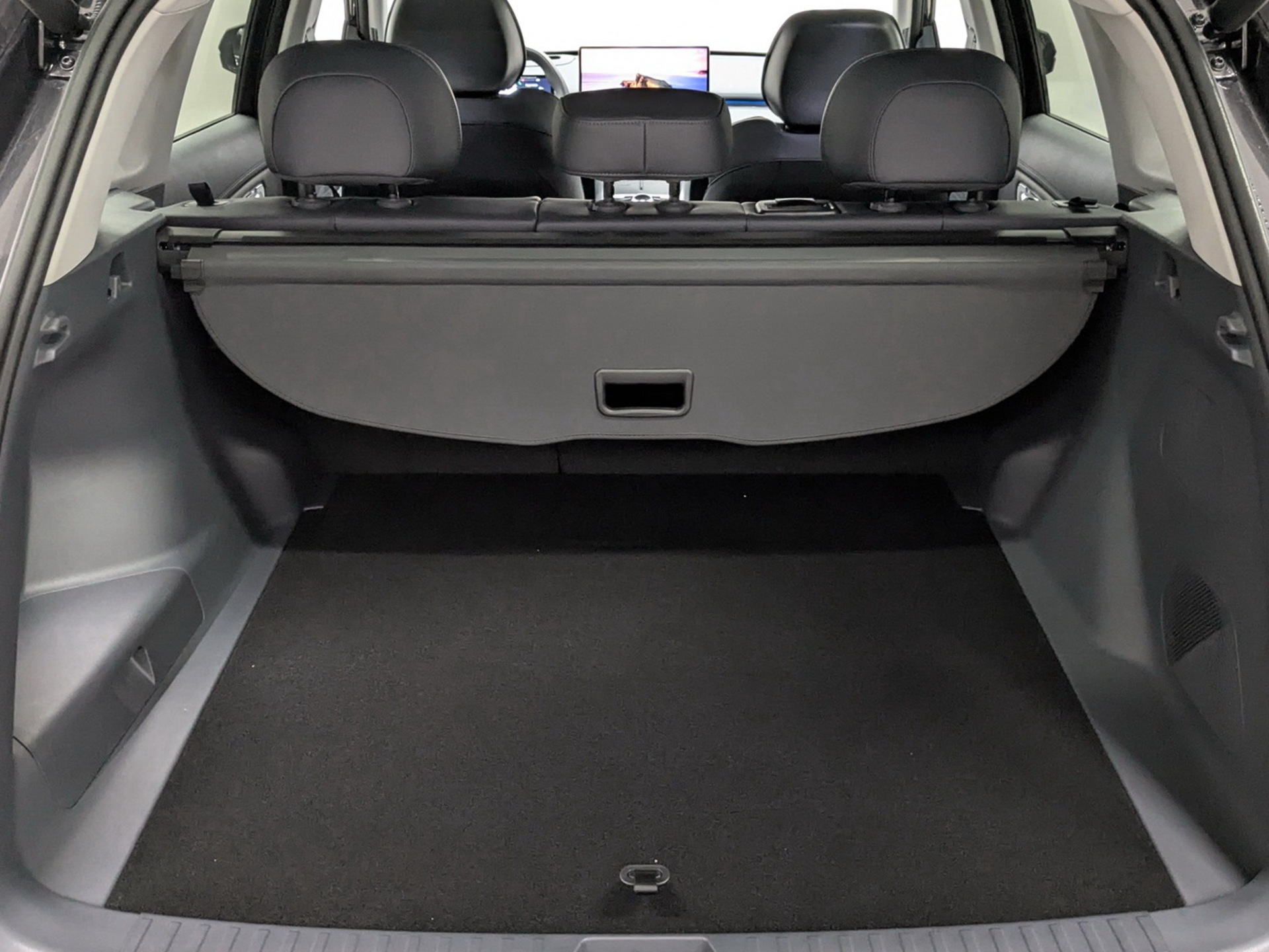 Фото Geely EX5 EM-i PHEV Max 1.5H/167 DHT 18.4кВт 2WD