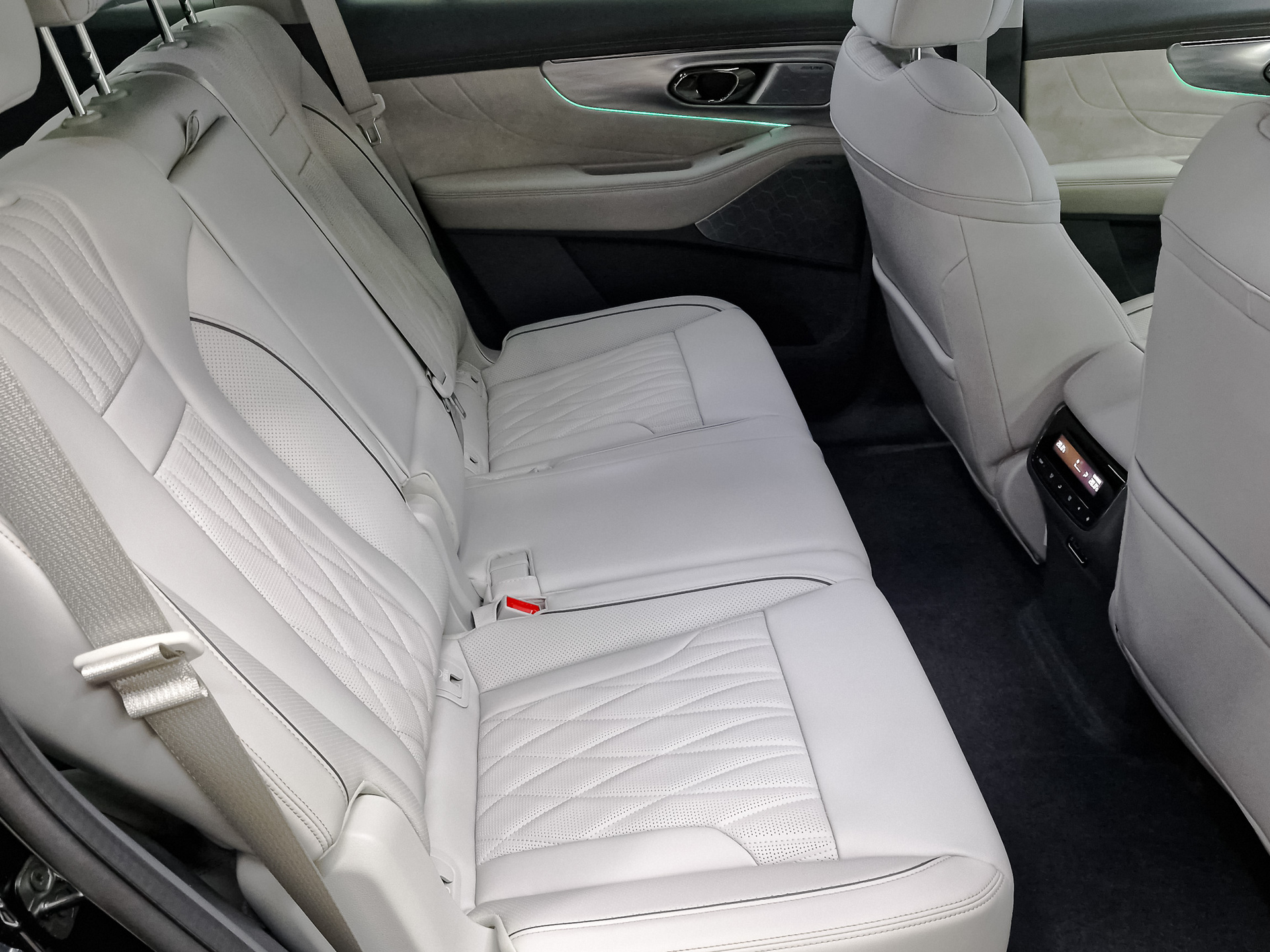 Фото GAC GS8 FL GT 2.0T/231 8AT 4WD 7S