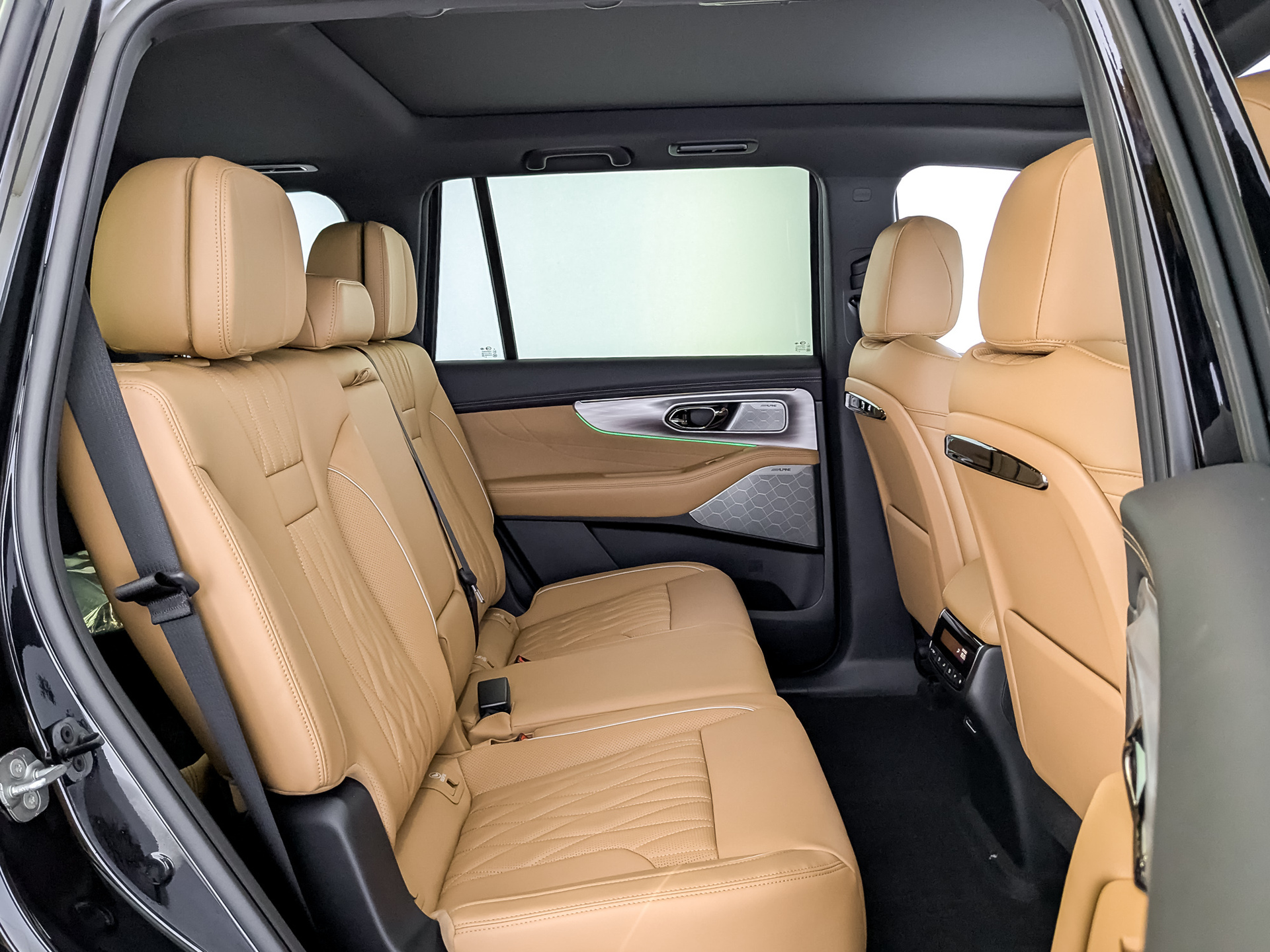 Фото GAC GS8 FL GX Premium 2.0T/231 8AT 4WD 7S