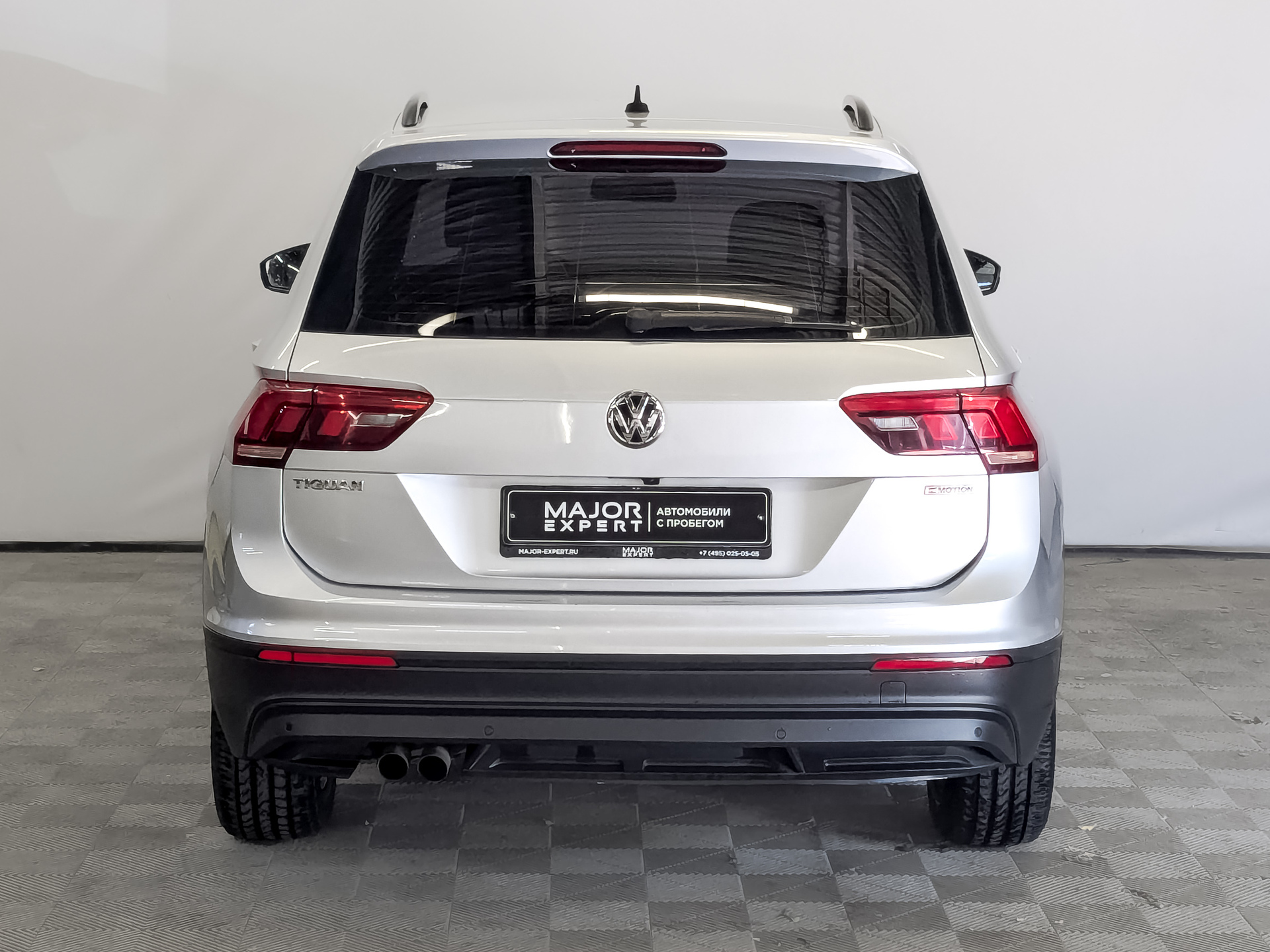 VOLKSWAGEN Tiguan 1.40 (150 л.с), автомат, 2020, пробег 68 449 км