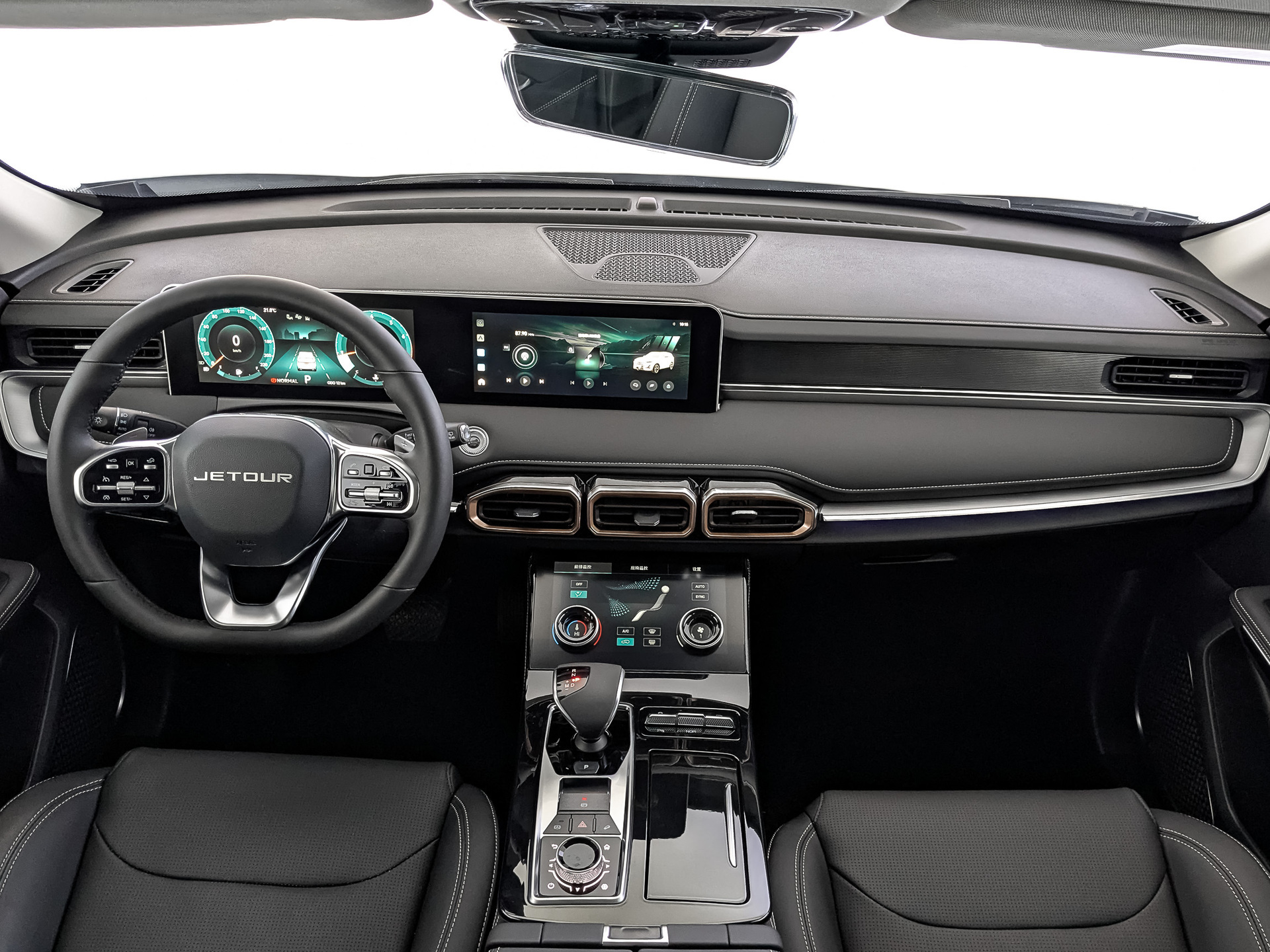 Фото Jetour X70 Plus Престиж (Luxury) 1.6T/190 7RT