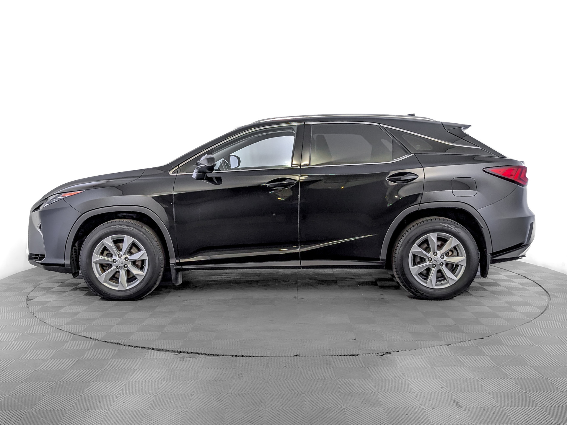 LEXUS RX 2.00 (238 л.с), автомат, 2017, пробег 124 023 км
