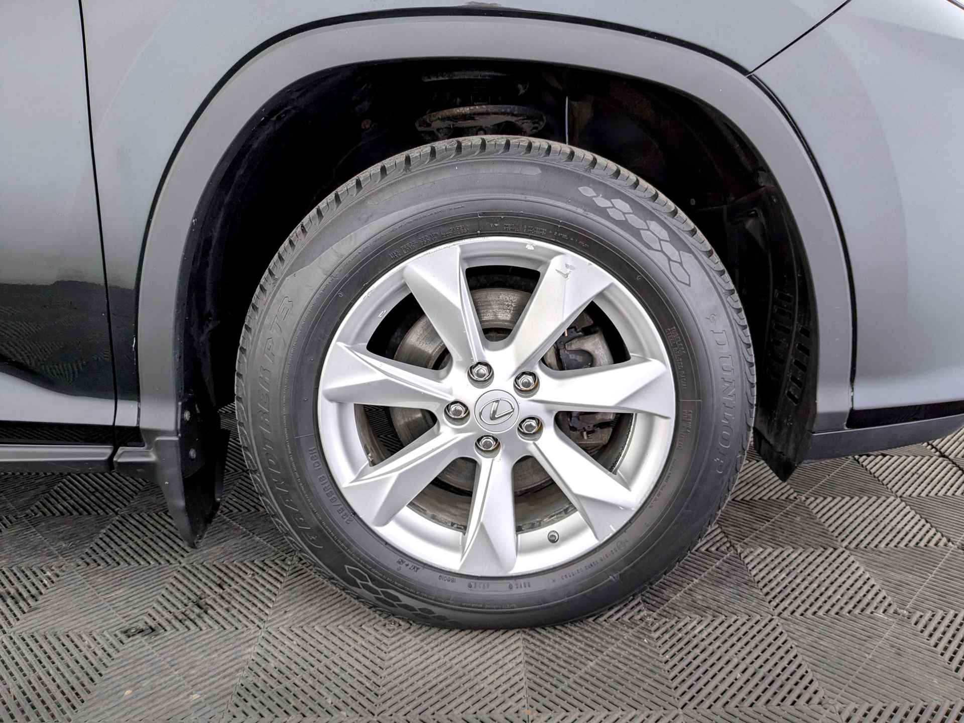 LEXUS RX 2.00 (238 л.с), автомат, 2017, пробег 124 023 км