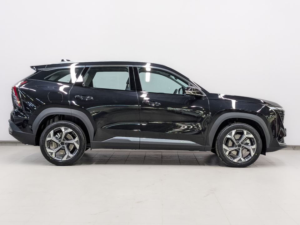 Geely Atlas Luxury 1.5T/147 7RT 2WD