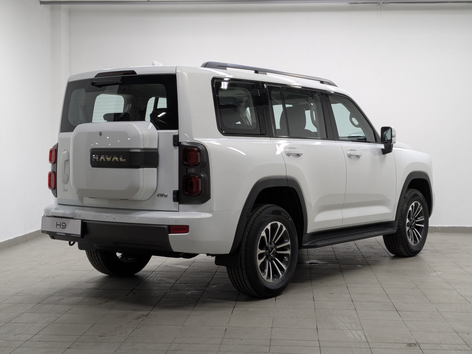 Фото Haval H9 Премиум 2.0T/218 8AT 4WD