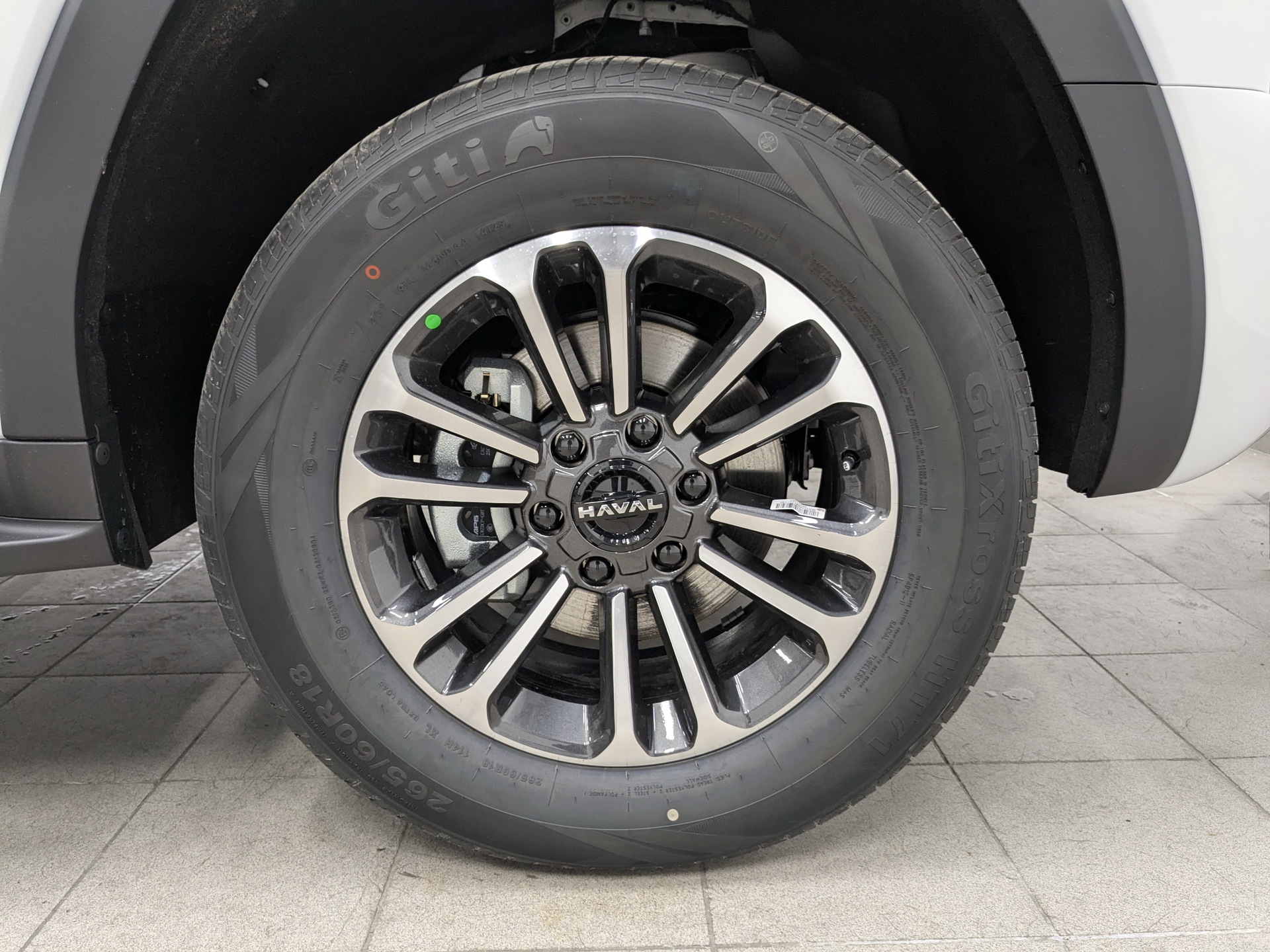 Фото Haval H9 Премиум 2.0T/218 8AT 4WD