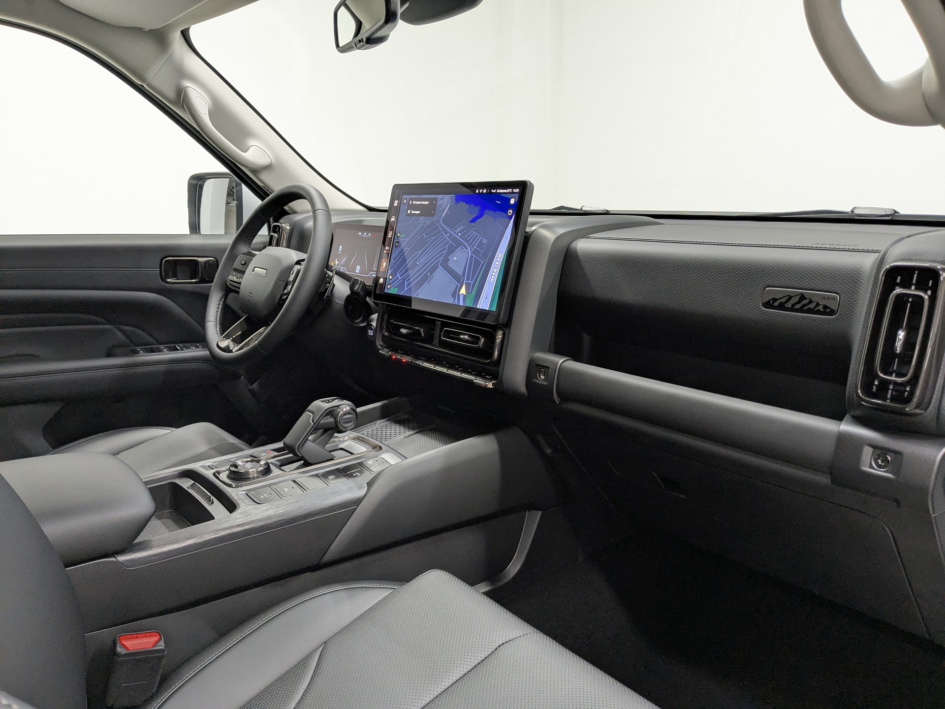 Фото Haval H9 Премиум 2.0T/218 8AT 4WD