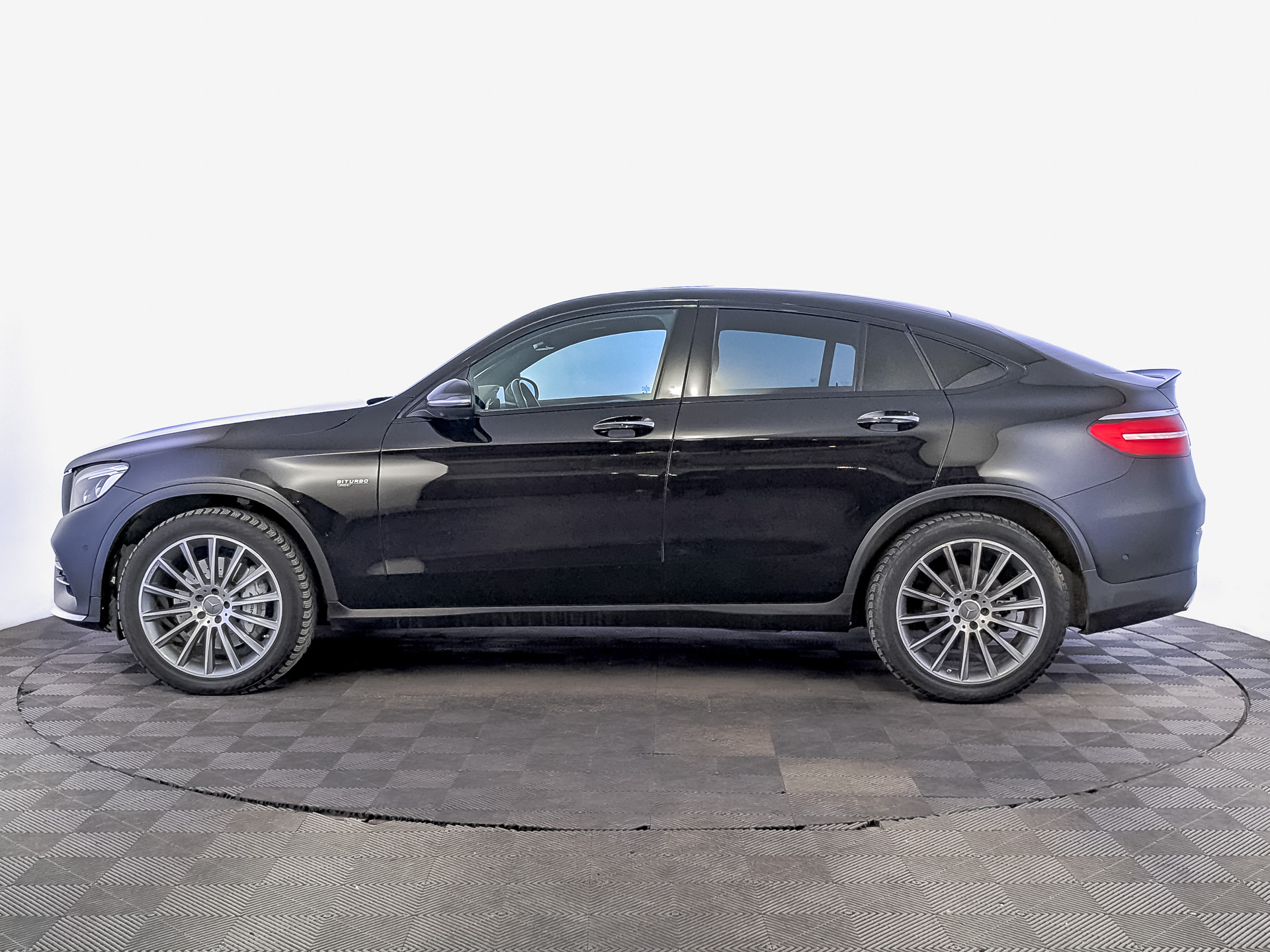 MERCEDES-BENZ GLC Coupe 3.00 (367 л.с), автомат, 2017, пробег 92 995 км