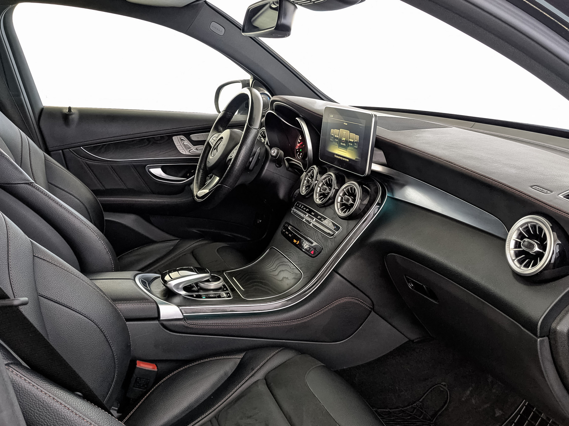 MERCEDES-BENZ GLC Coupe 3.00 (367 л.с), автомат, 2017, пробег 92 995 км