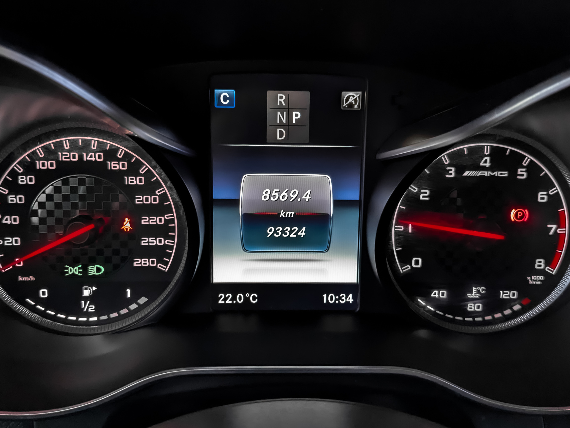MERCEDES-BENZ GLC Coupe 3.00 (367 л.с), автомат, 2017, пробег 92 995 км