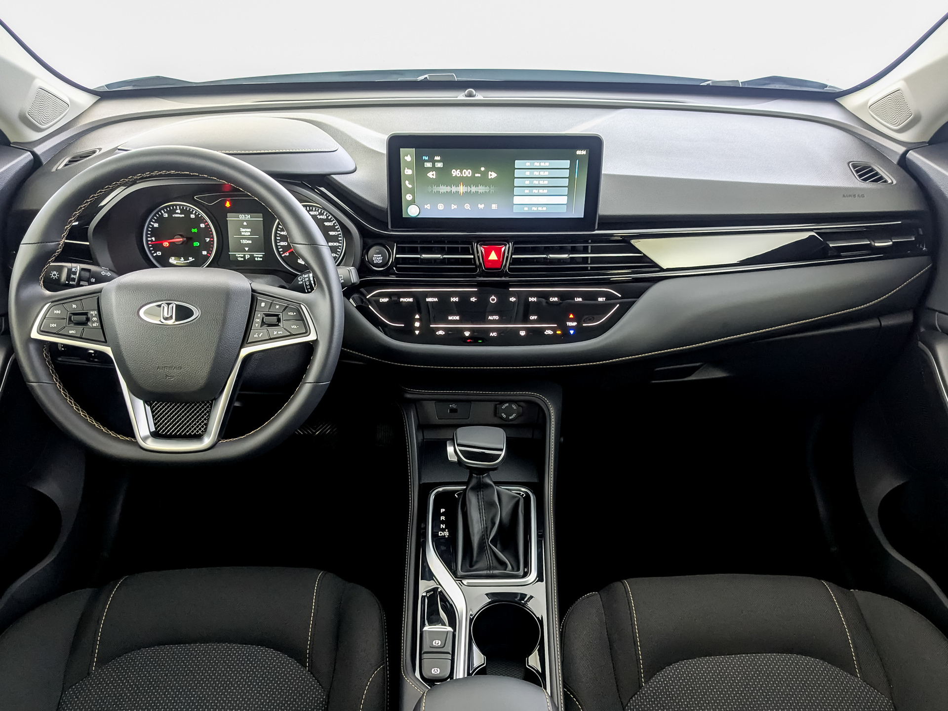 Фото Москвич 3 Стандарт Плюс с телематикой 1.5T/136 CVT 5D