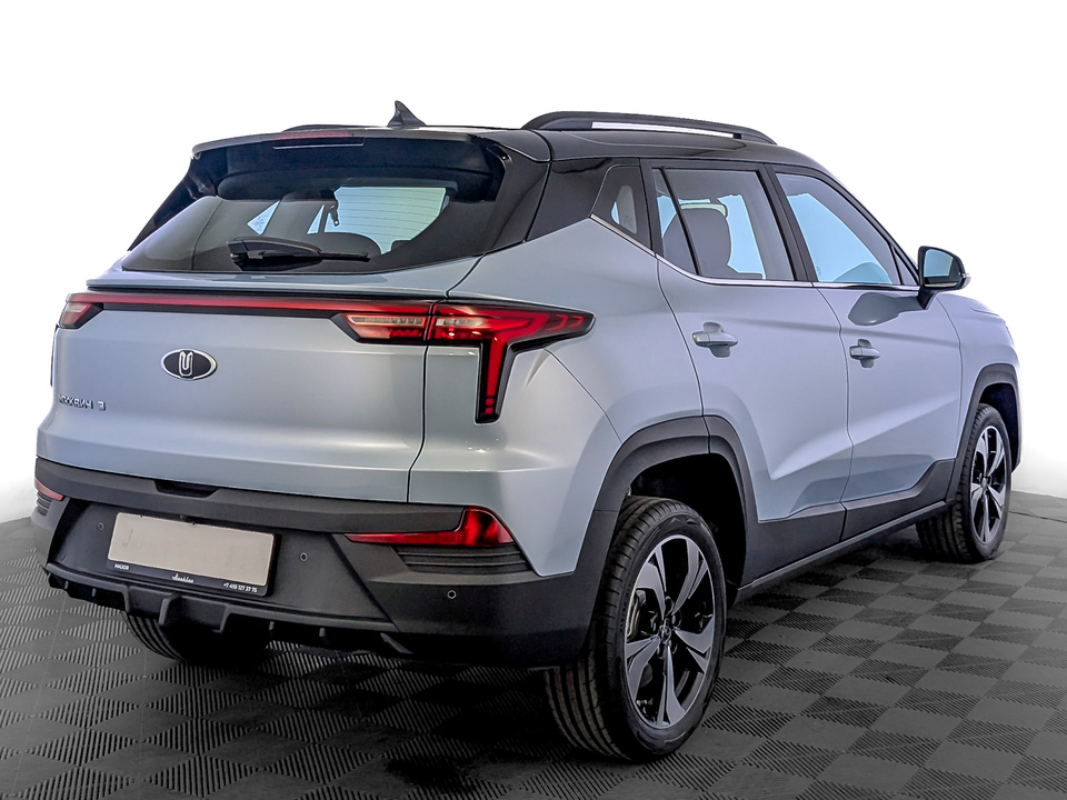 Москвич 3 Стандарт Плюс с телематикой 1.5T/136 CVT 5D