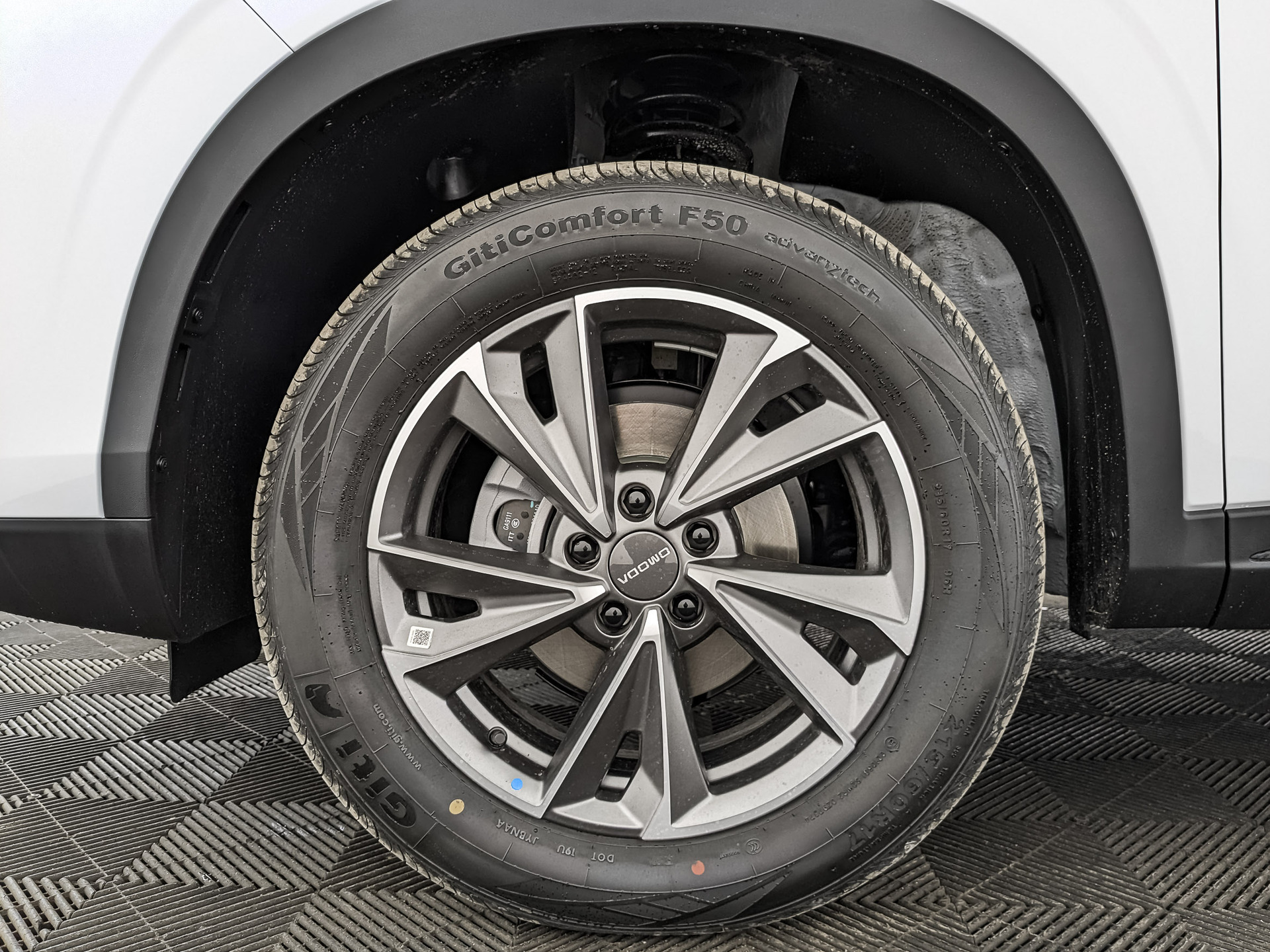 Фото Omoda C5 Актив NG 1.5T/147 6RT 2WD