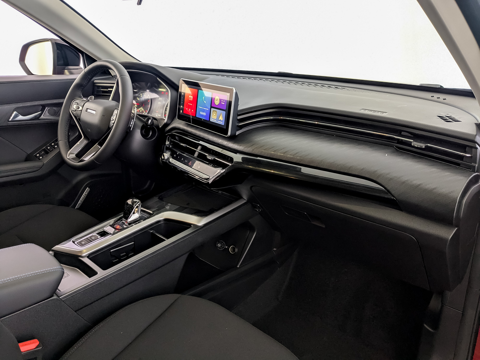 Фото Haval Jolion Оптимум 1.5T/143 7RT 2WD