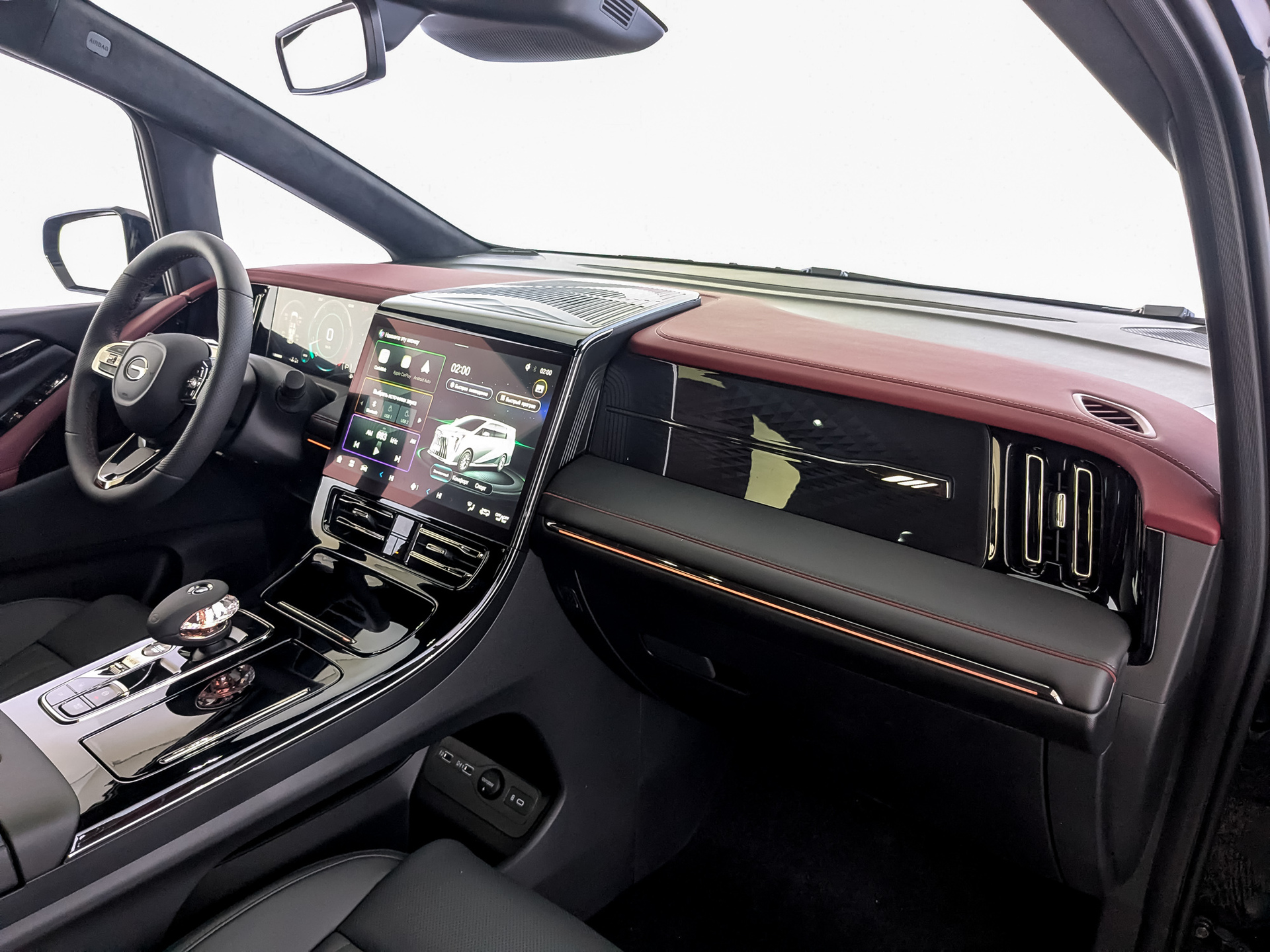 Фото GAC M8 GX Premium 2.0T/231 8AT 7S