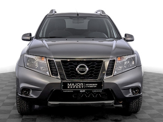 Nissan Terrano D10