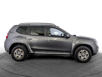Nissan Terrano D10