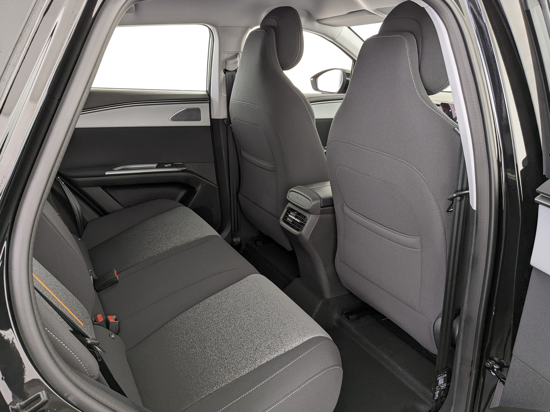 Фото Omoda C5 Актив NG 1.5T/147 6RT 2WD