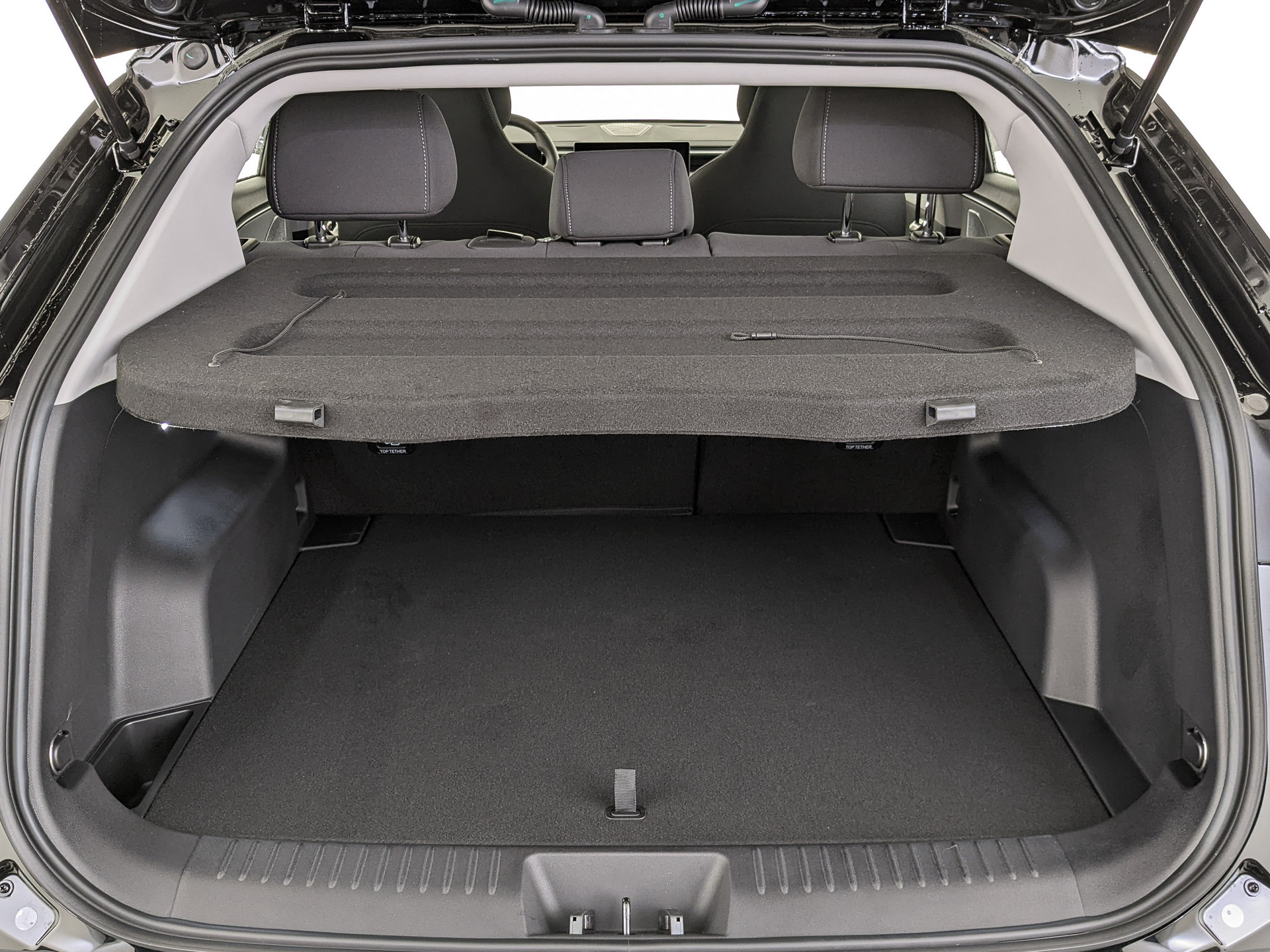 Фото Omoda C5 Актив NG 1.5T/147 6RT 2WD