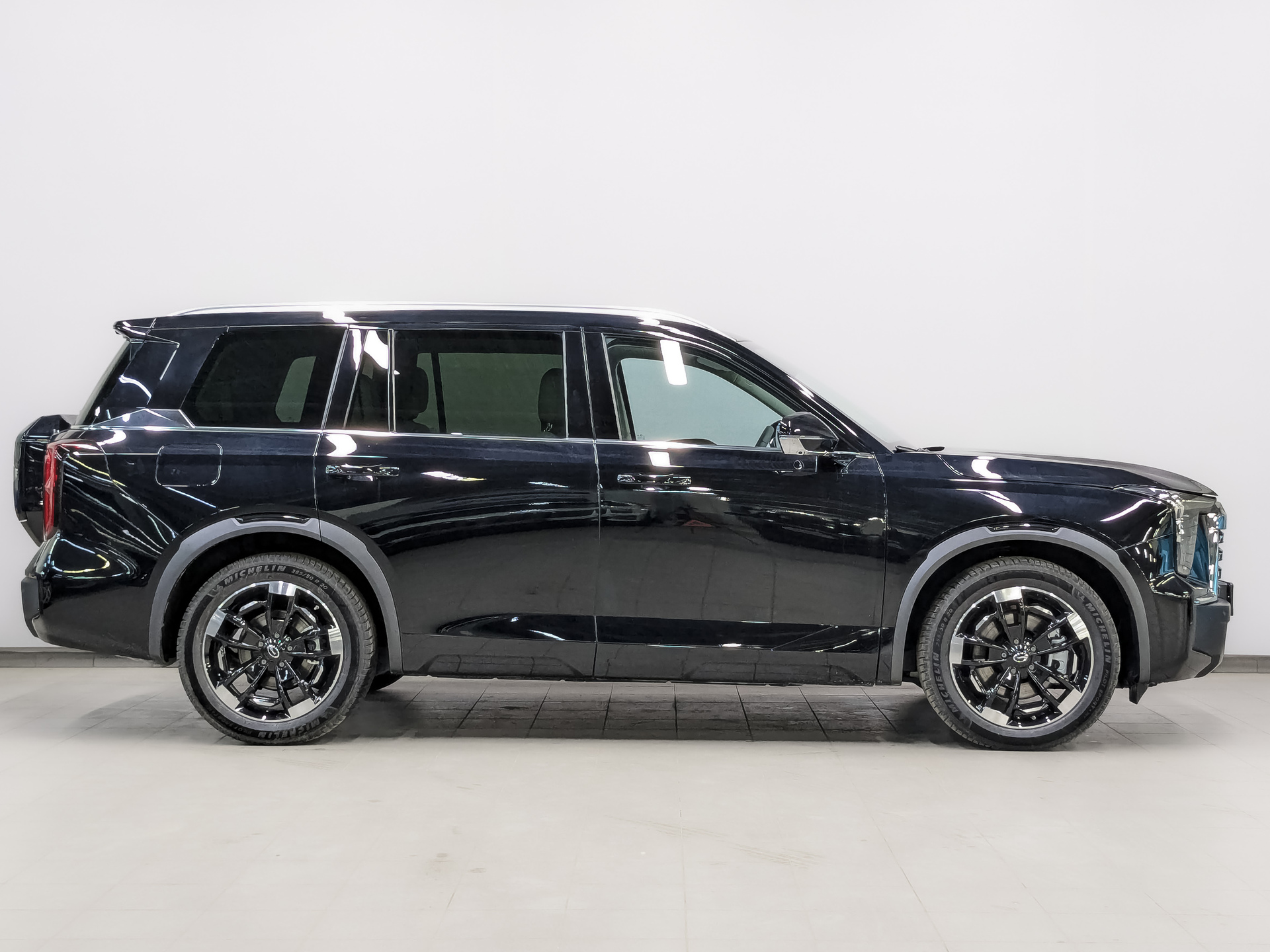 Фото GAC GS8 FL GX Traveller 2.0T/231 8AT 4WD 7S