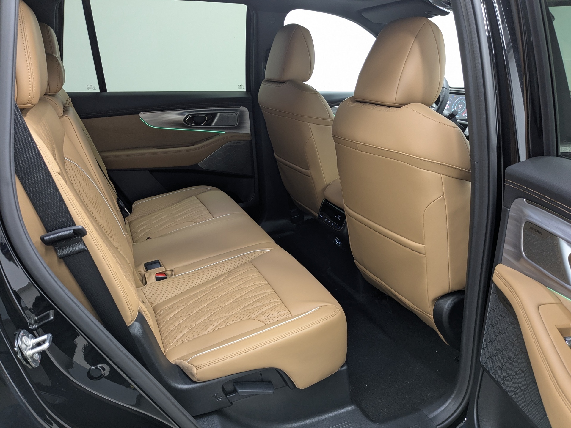Фото GAC GS8 FL GT 2.0T/231 8AT 4WD 7S