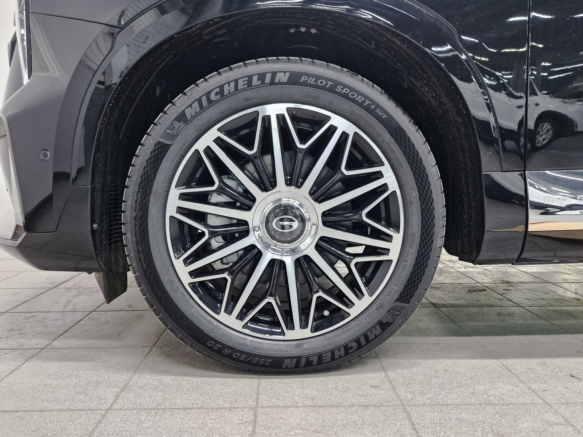 Фото GAC GS8 FL GX Premium 2.0T/231 8AT 4WD 7S