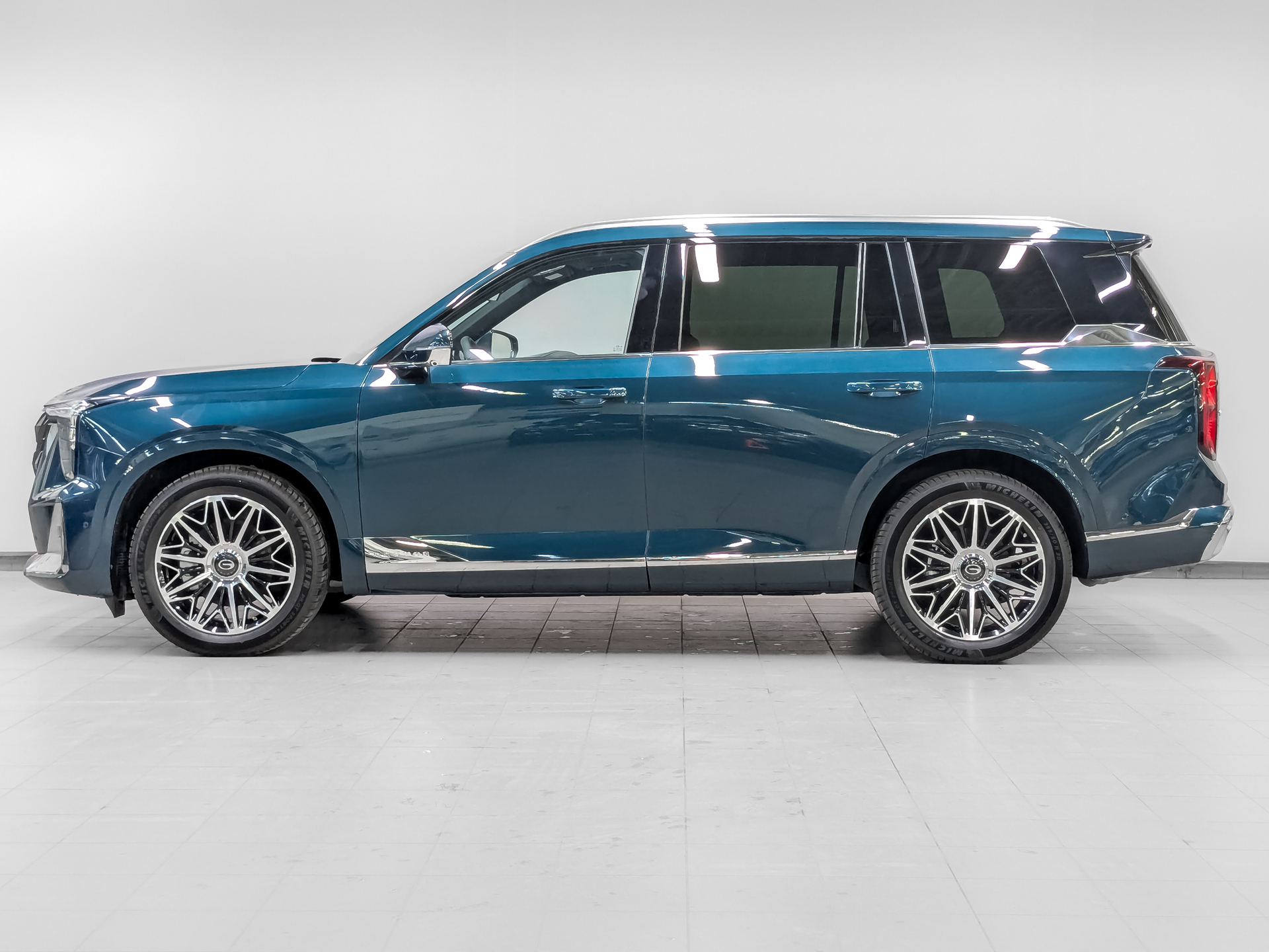 Фото GAC GS8 FL GX Premium 2.0T/231 8AT 4WD 7S