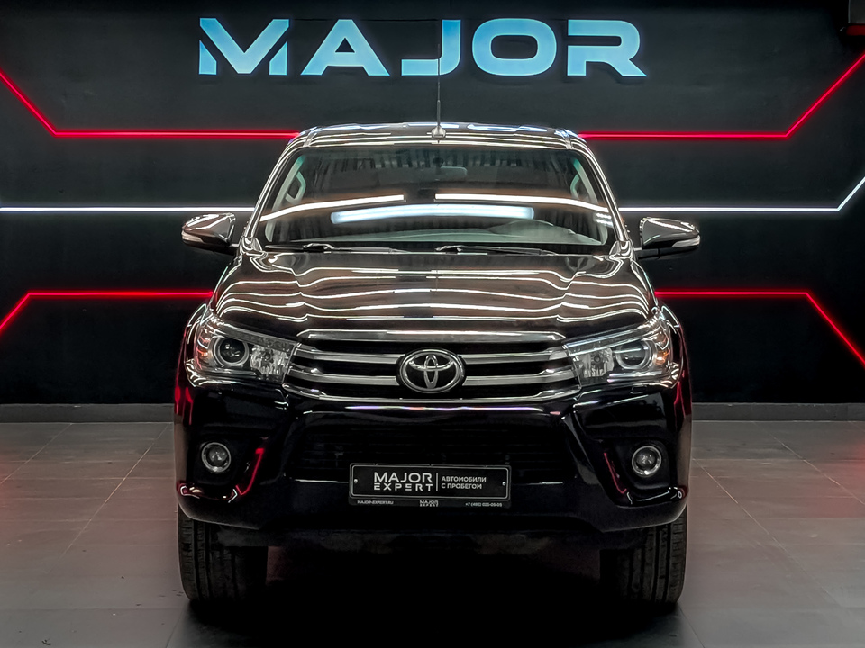 Toyota Hilux VIII