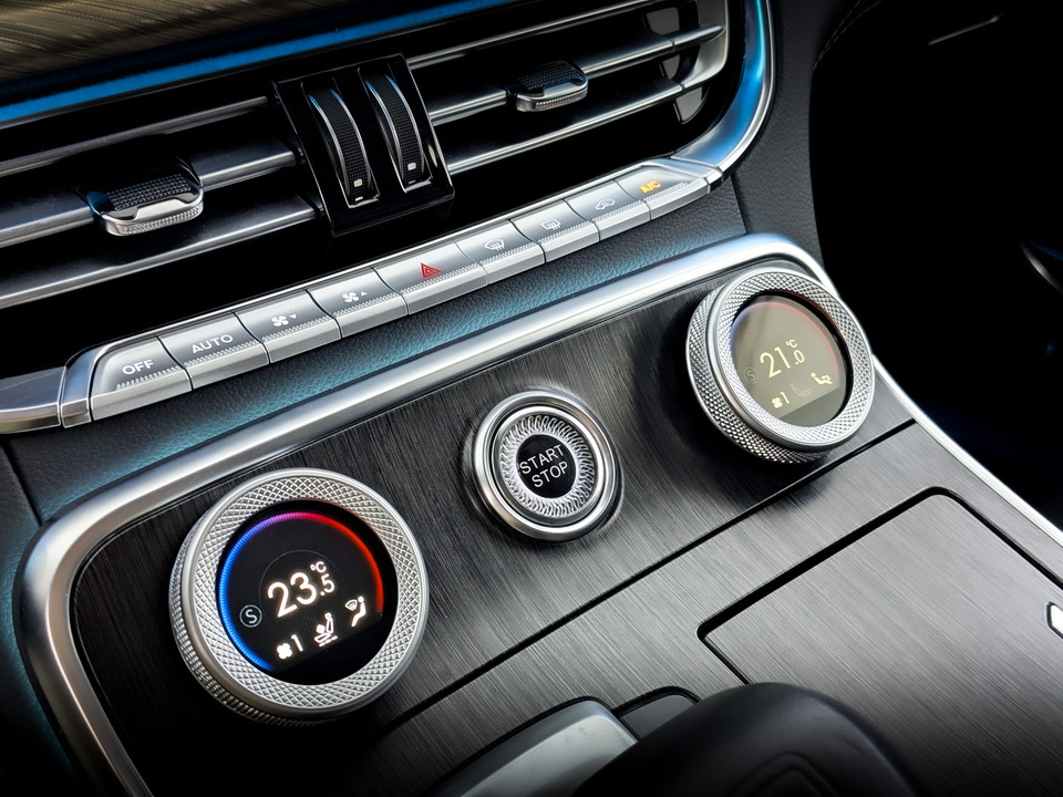 Фото Hongqi H9 с пробегом 25080 км