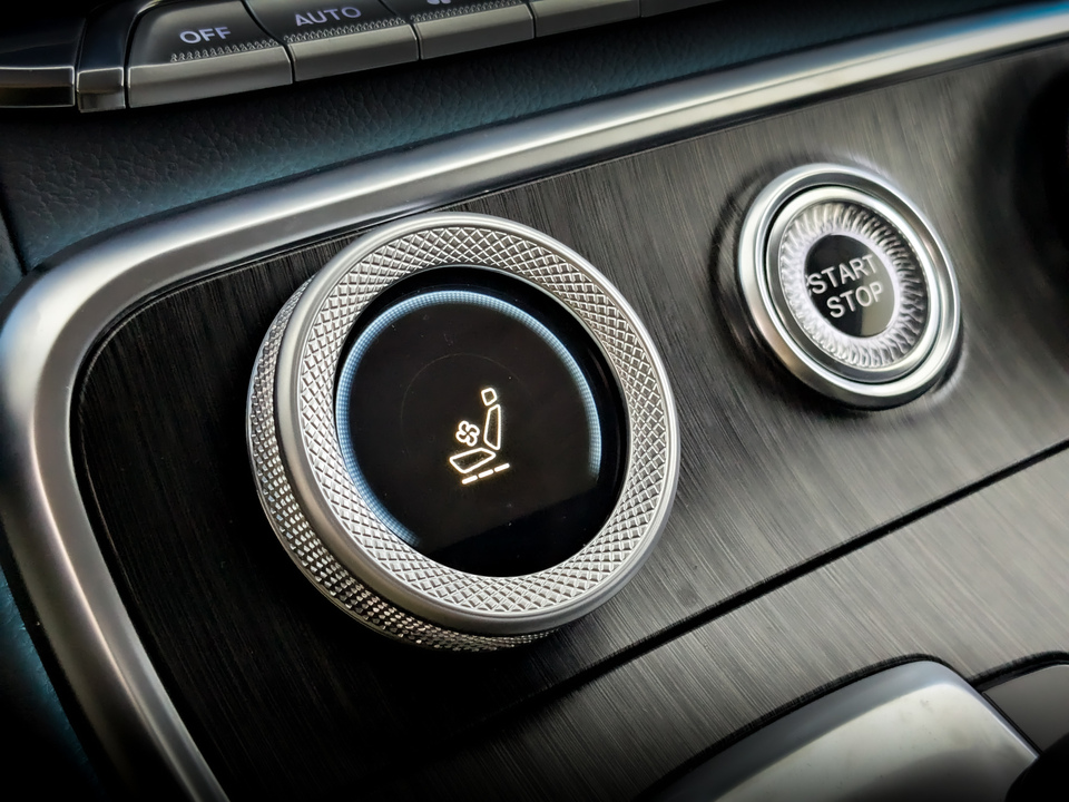 Фото Hongqi H9 с пробегом 25080 км