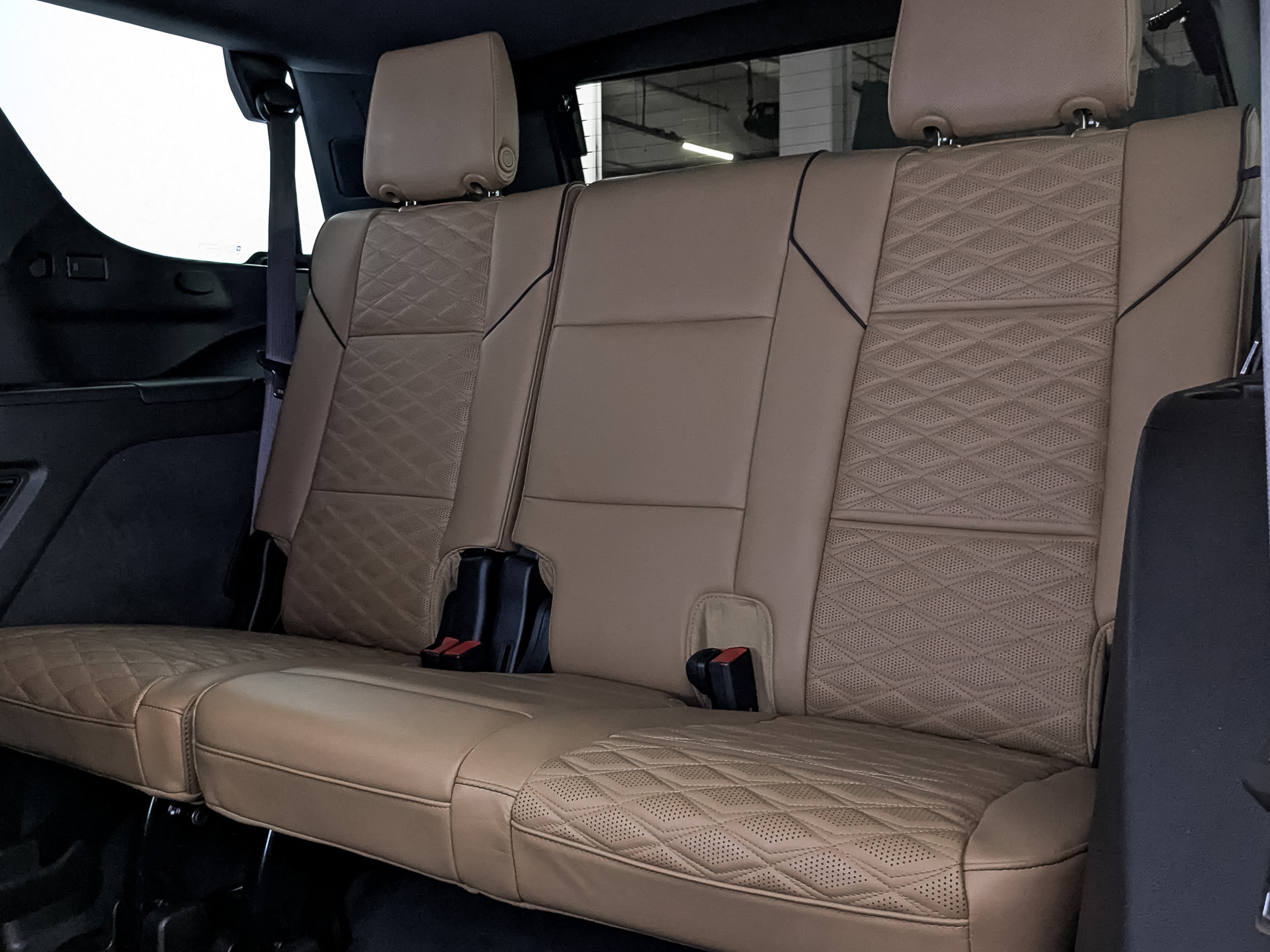 CADILLAC Escalade 6.20 (416 л.с), автомат, 2022, пробег 158 651 км