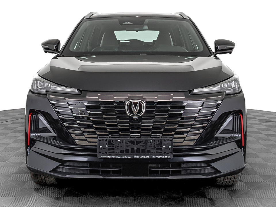 Changan UNI-S Техно 1.5T/181 7RT Передний привод