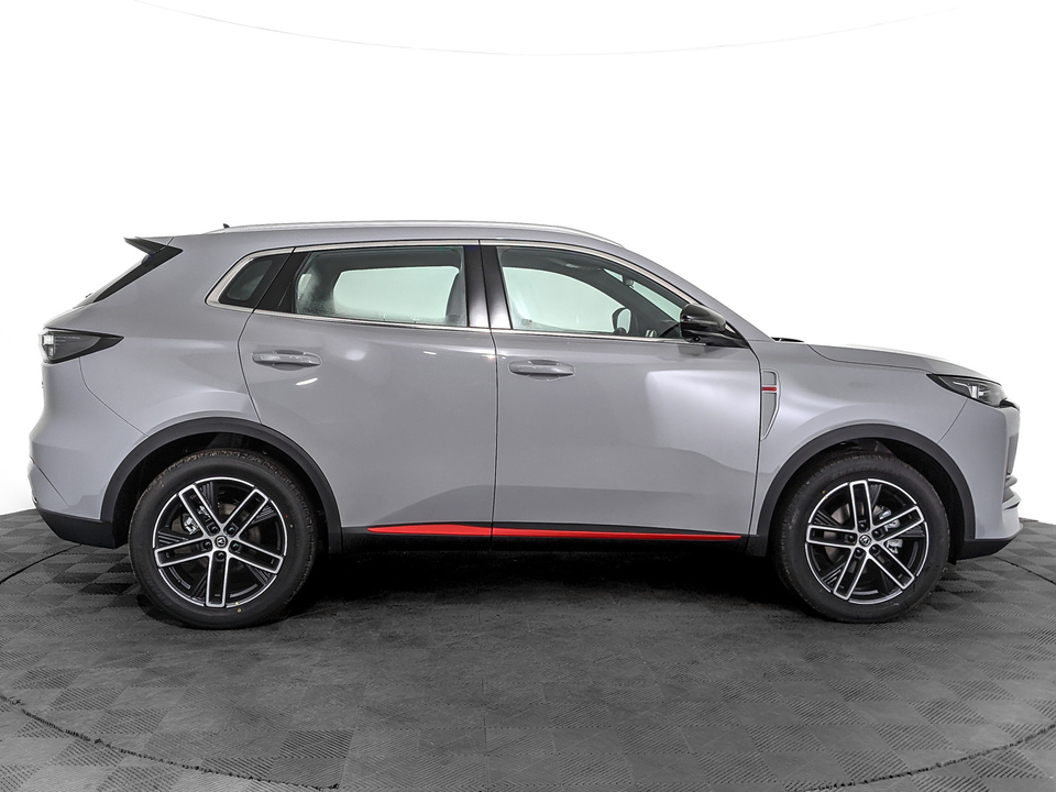 Changan UNI-S Техно 1.5T/181 7RT Передний привод