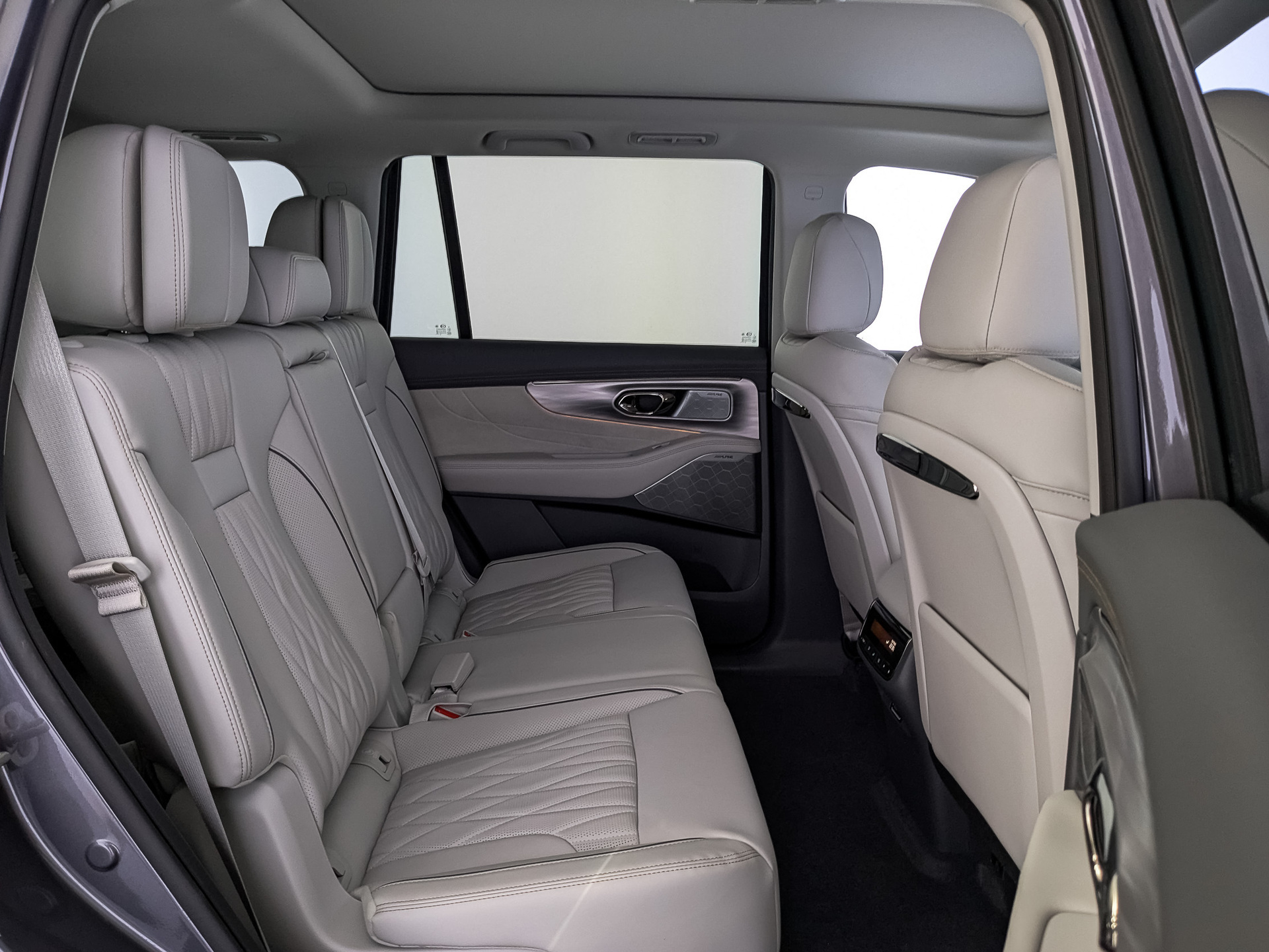 Фото GAC GS8 FL GX Premium 2.0T/231 8AT 4WD 7S