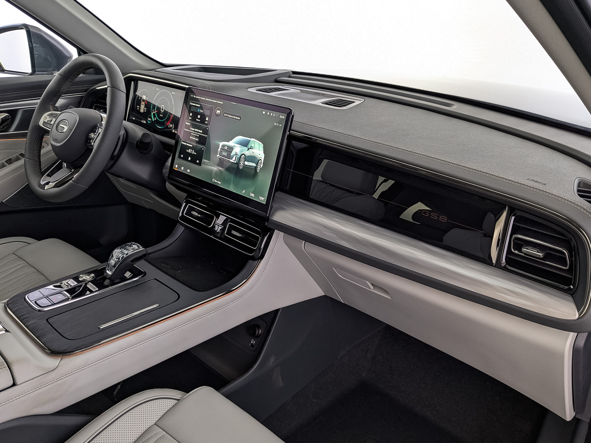 Фото GAC GS8 FL GX Premium 2.0T/231 8AT 4WD 7S