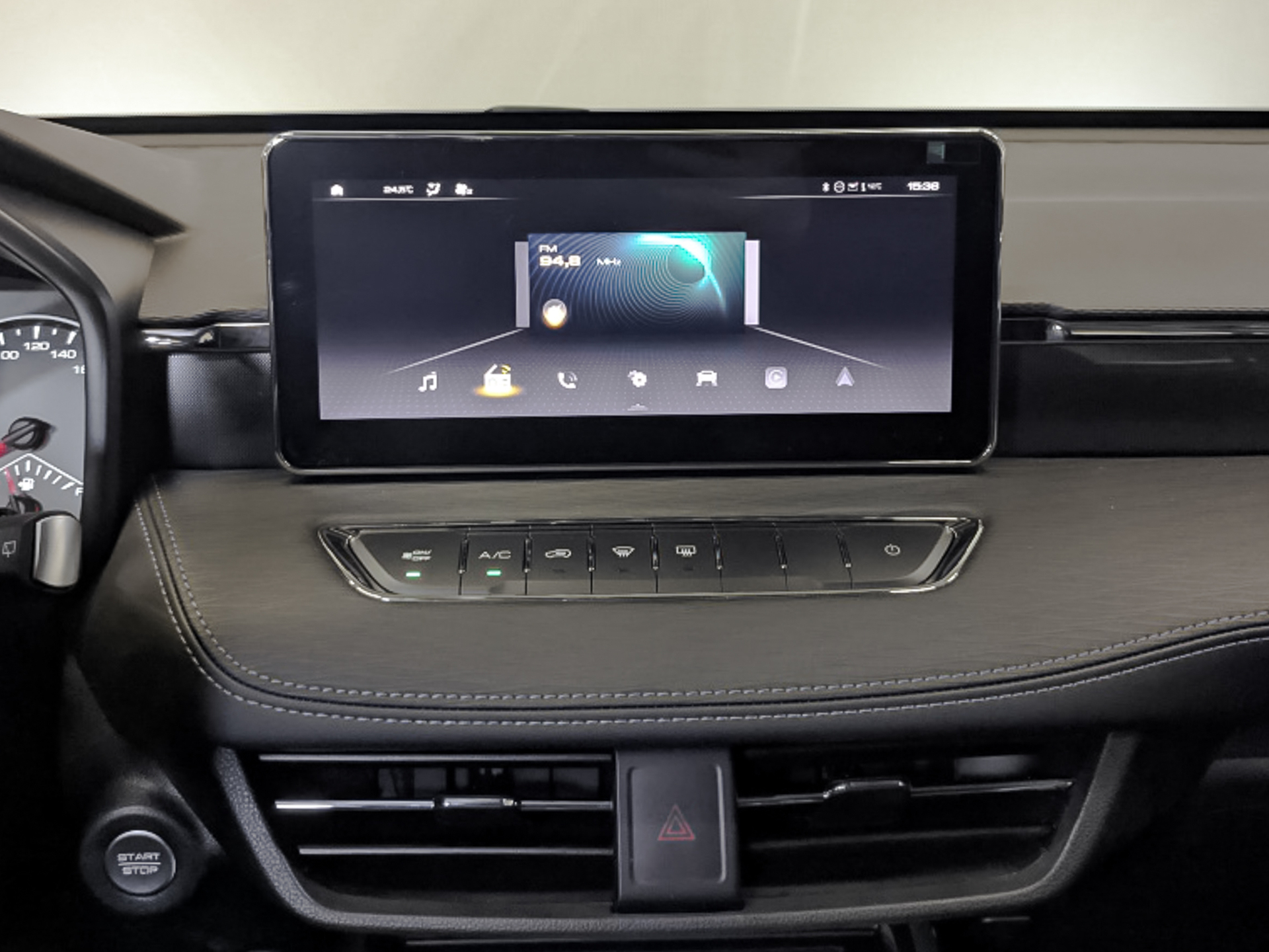 Фото Haval Jolion Оптимум 1.5T/150 7RT 4WD