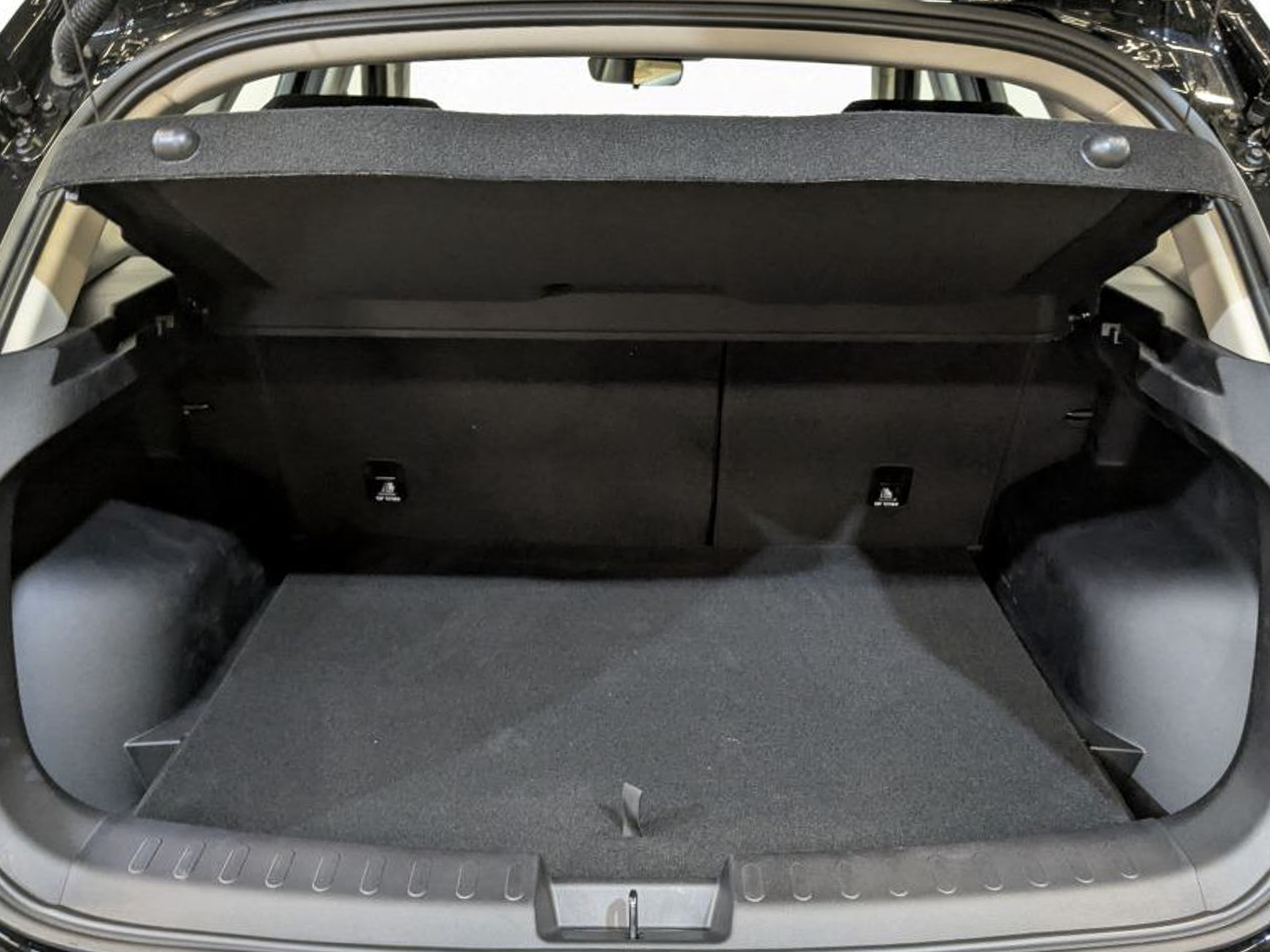 Фото Haval Jolion Оптимум 1.5T/150 7RT 4WD