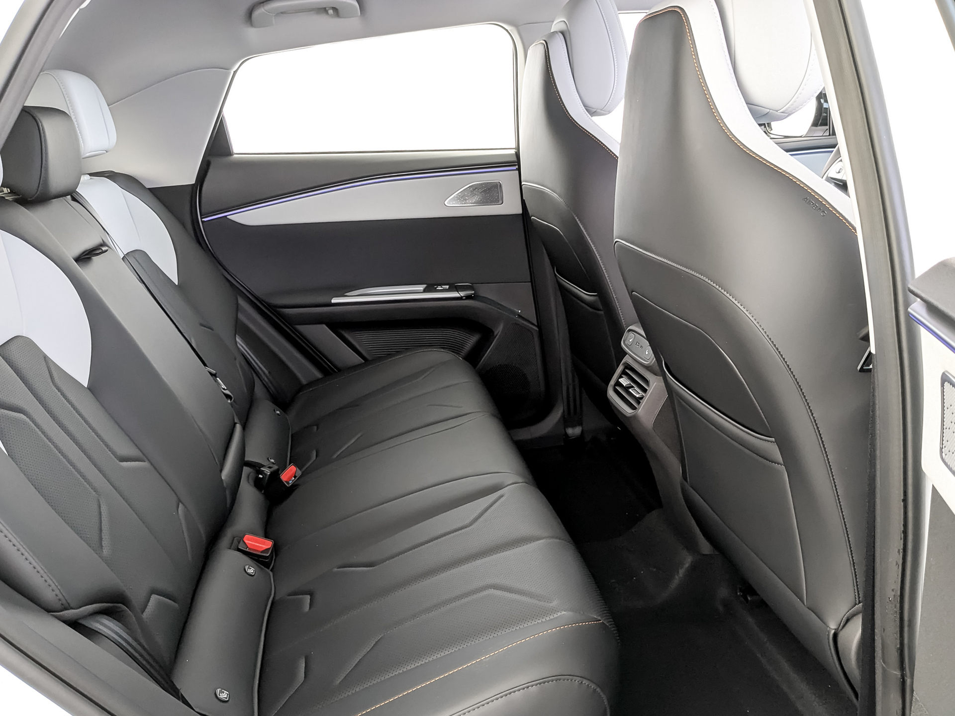 Фото Omoda C5 Драйв NG 1.5T/147 6RT 2WD