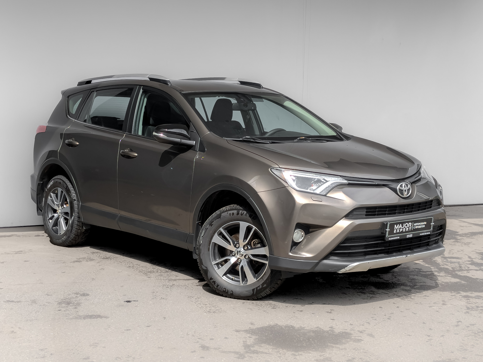 TOYOTA Rav-4 2.50 (180 л.с), автомат, 2016, пробег 205 249 км