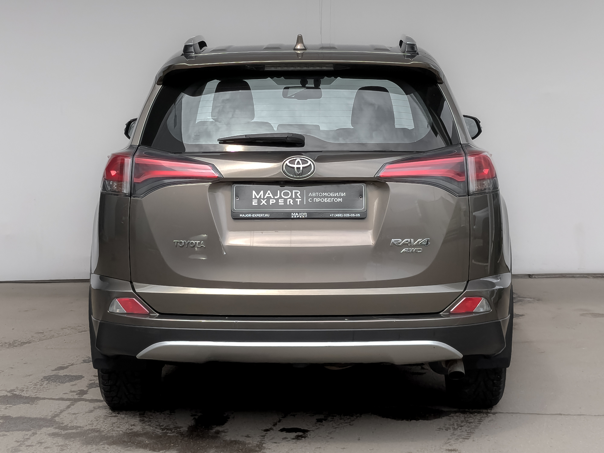 TOYOTA Rav-4 2.50 (180 л.с), автомат, 2016, пробег 205 249 км