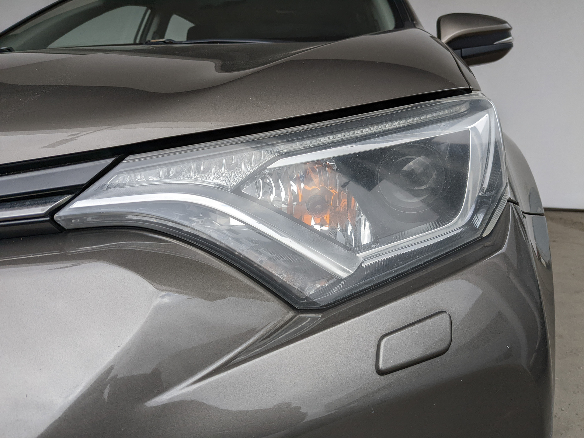 TOYOTA Rav-4 2.50 (180 л.с), автомат, 2016, пробег 205 249 км