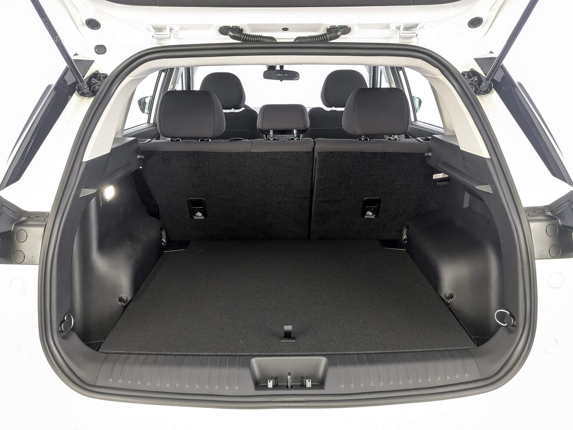 Фото JAECOO J6 Актив 1.5T/147 6RT 2WD