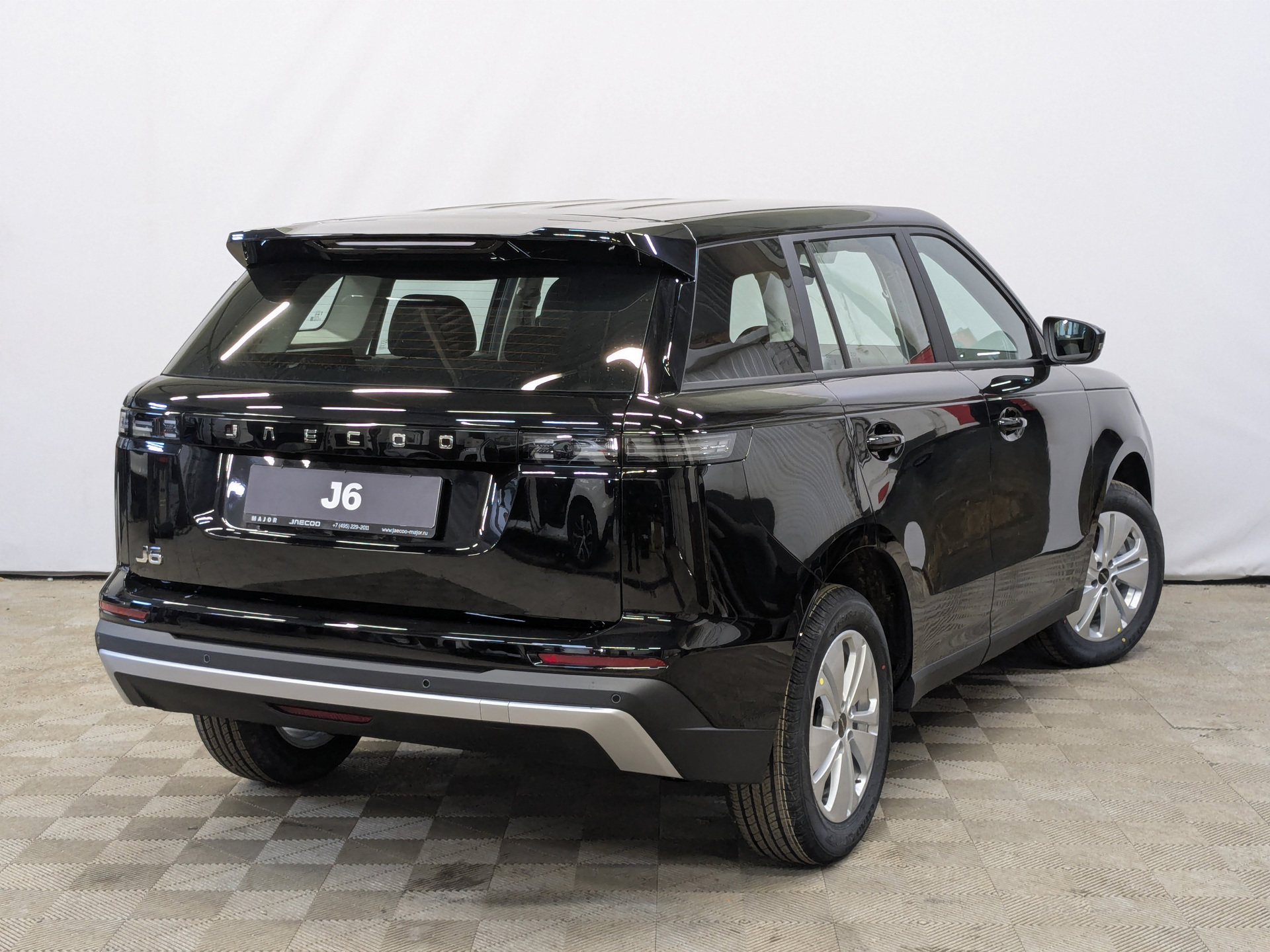 Фото JAECOO J6 Актив 1.5T/147 6RT 2WD