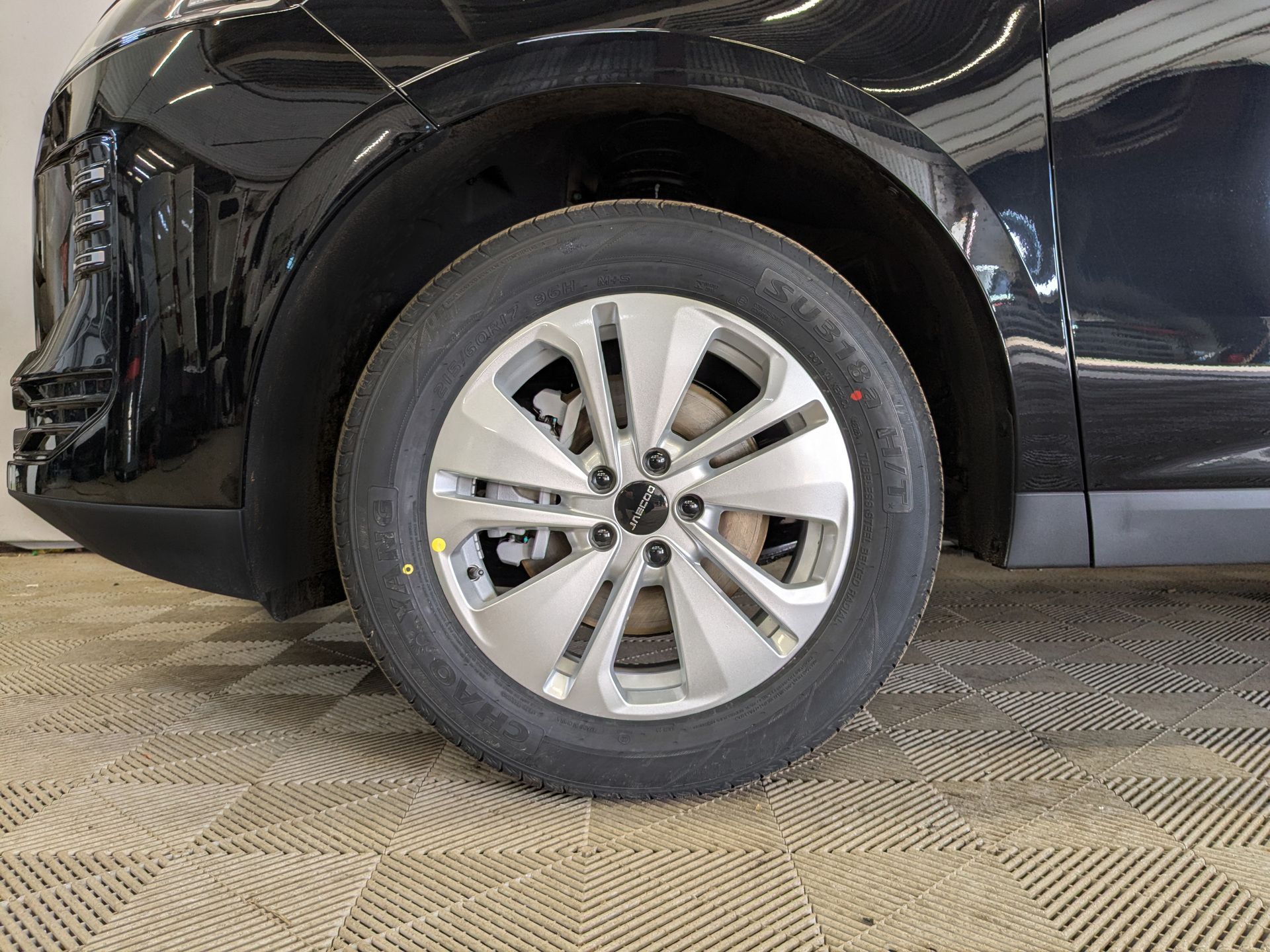 Фото JAECOO J6 Актив 1.5T/147 6RT 2WD