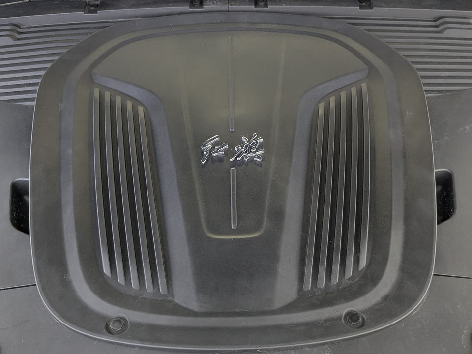 Фото Hongqi E-HS9 с пробегом 33239 км