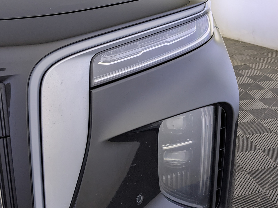 Фото Hongqi E-HS9 с пробегом 33239 км