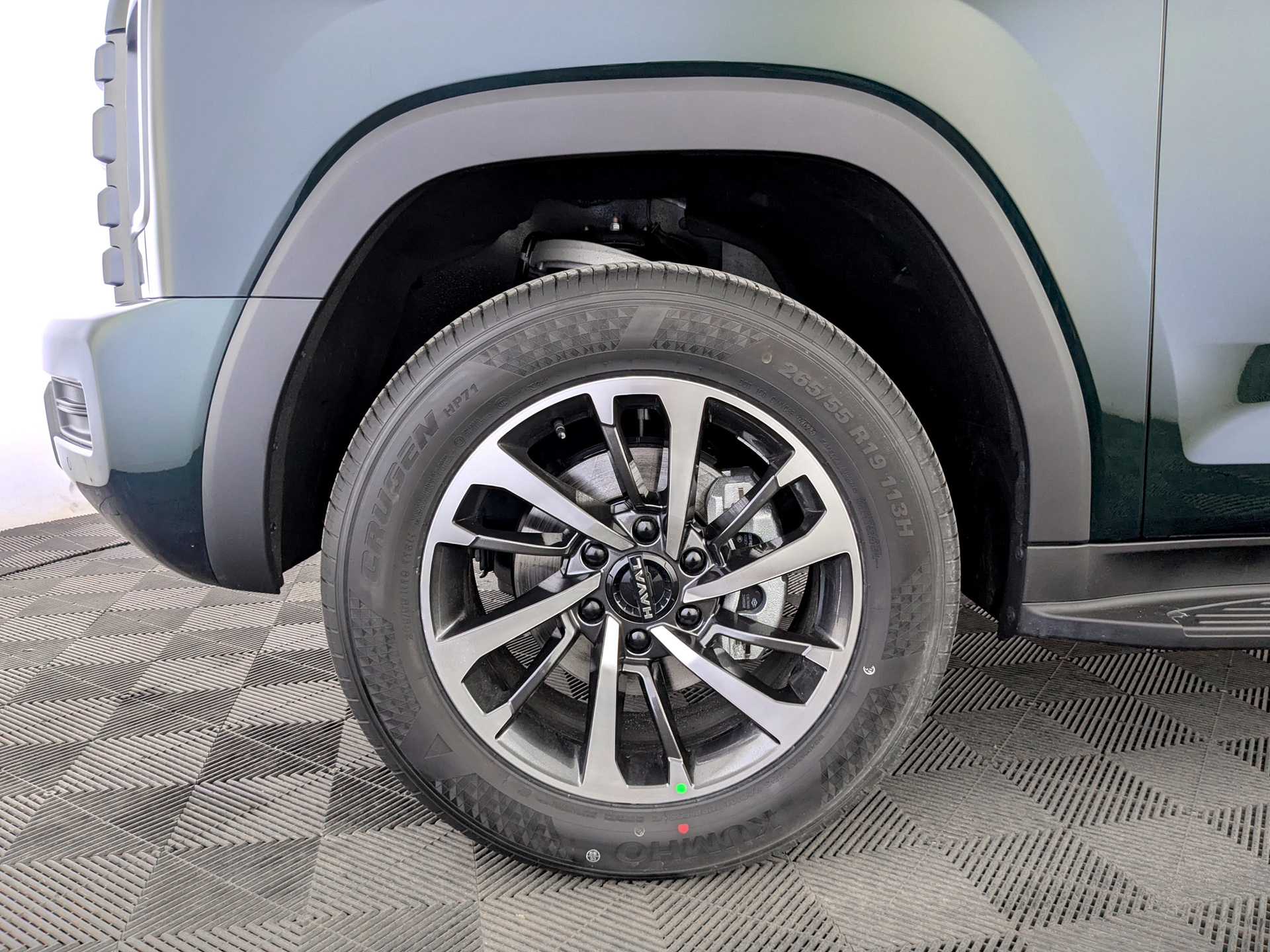 Фото Haval H9 Техно + 2.0T/218 8AT 4WD